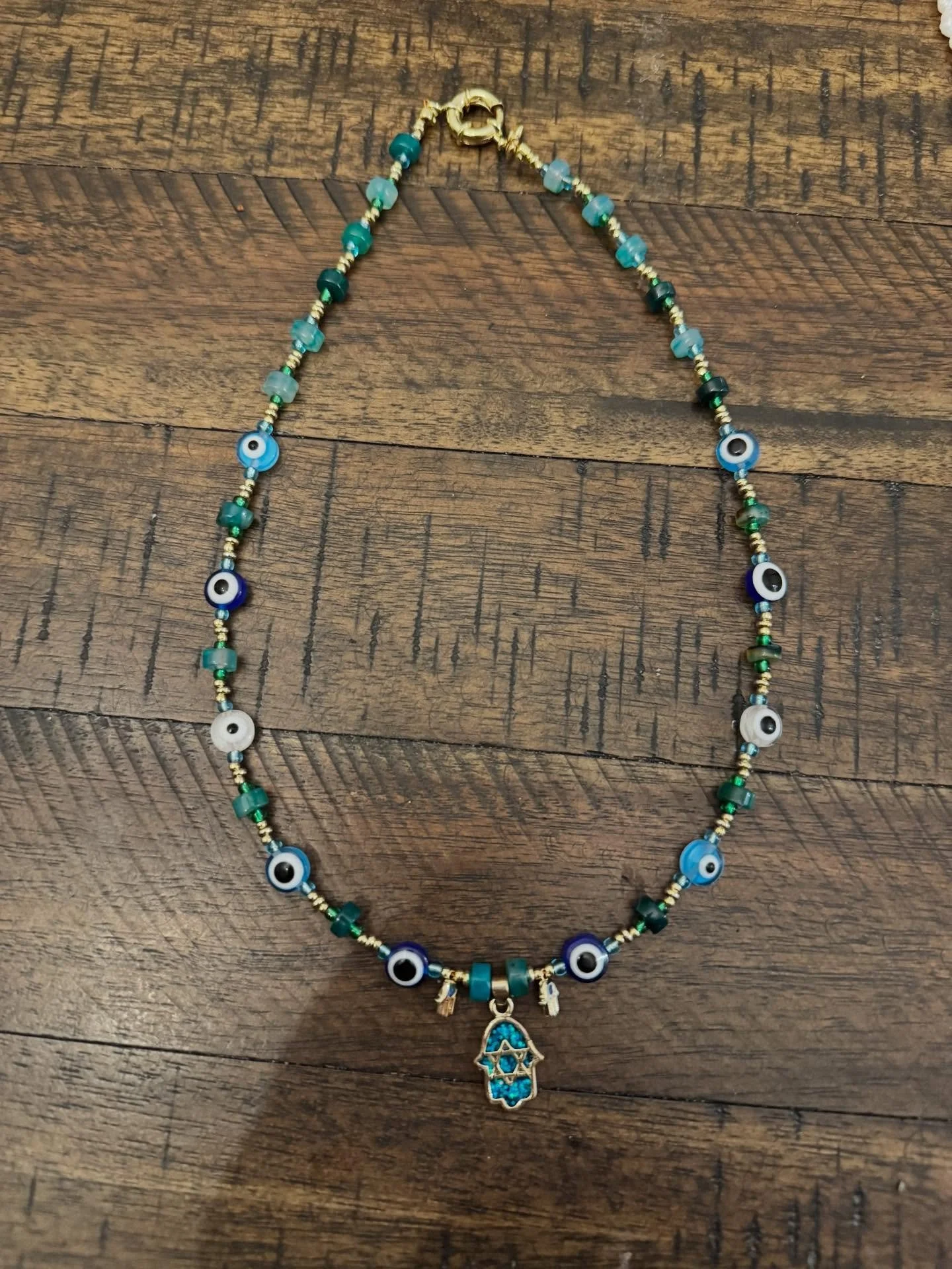 Just a little *bead*spiration to brighten up your week! Sadly, I cannot take credit for either of these beauties. They are the one of a kind creations of two of my BEST &ldquo;students&rdquo; to date! 😉🥰😜