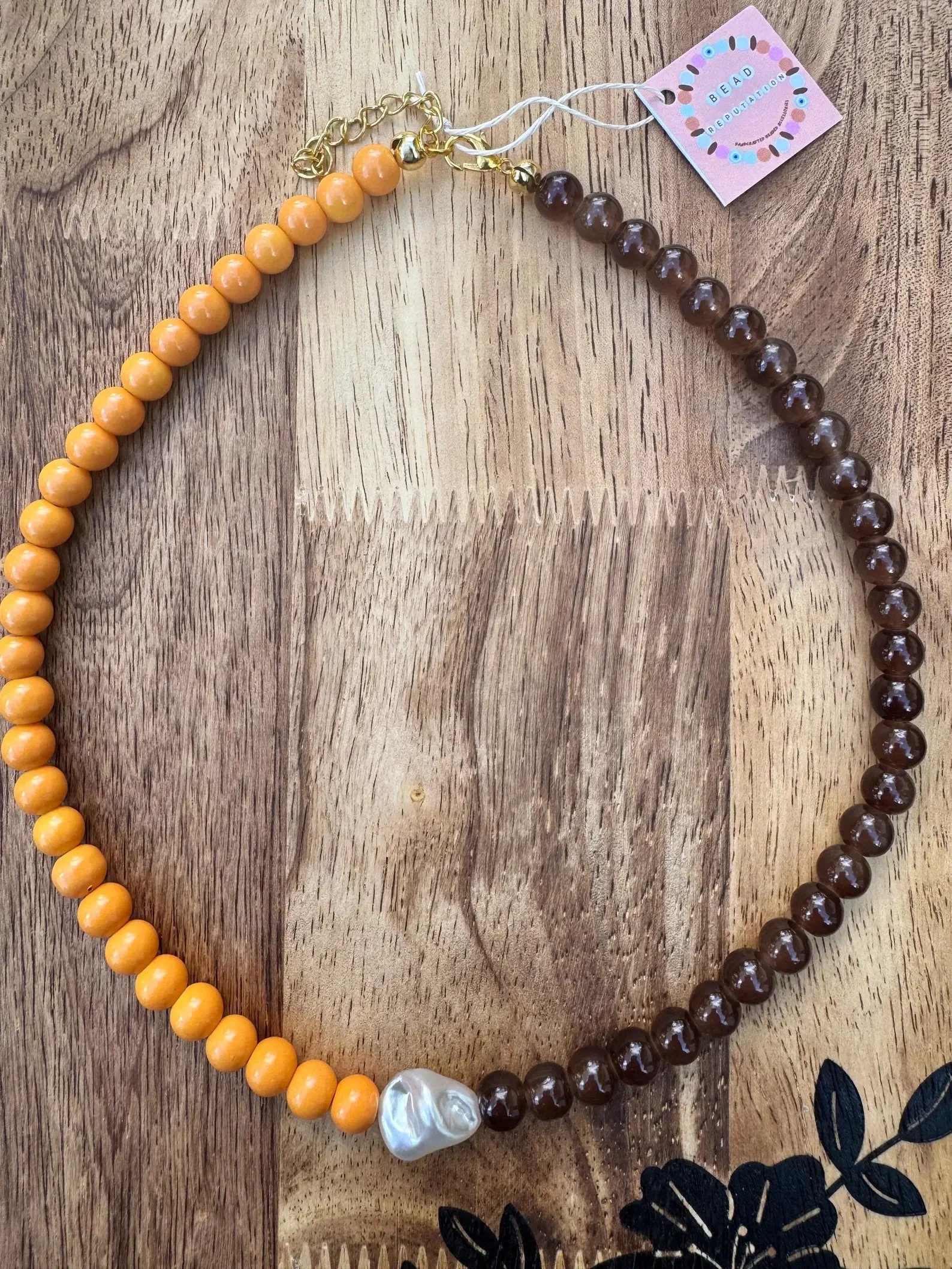 Two-Tone Pearl Necklace