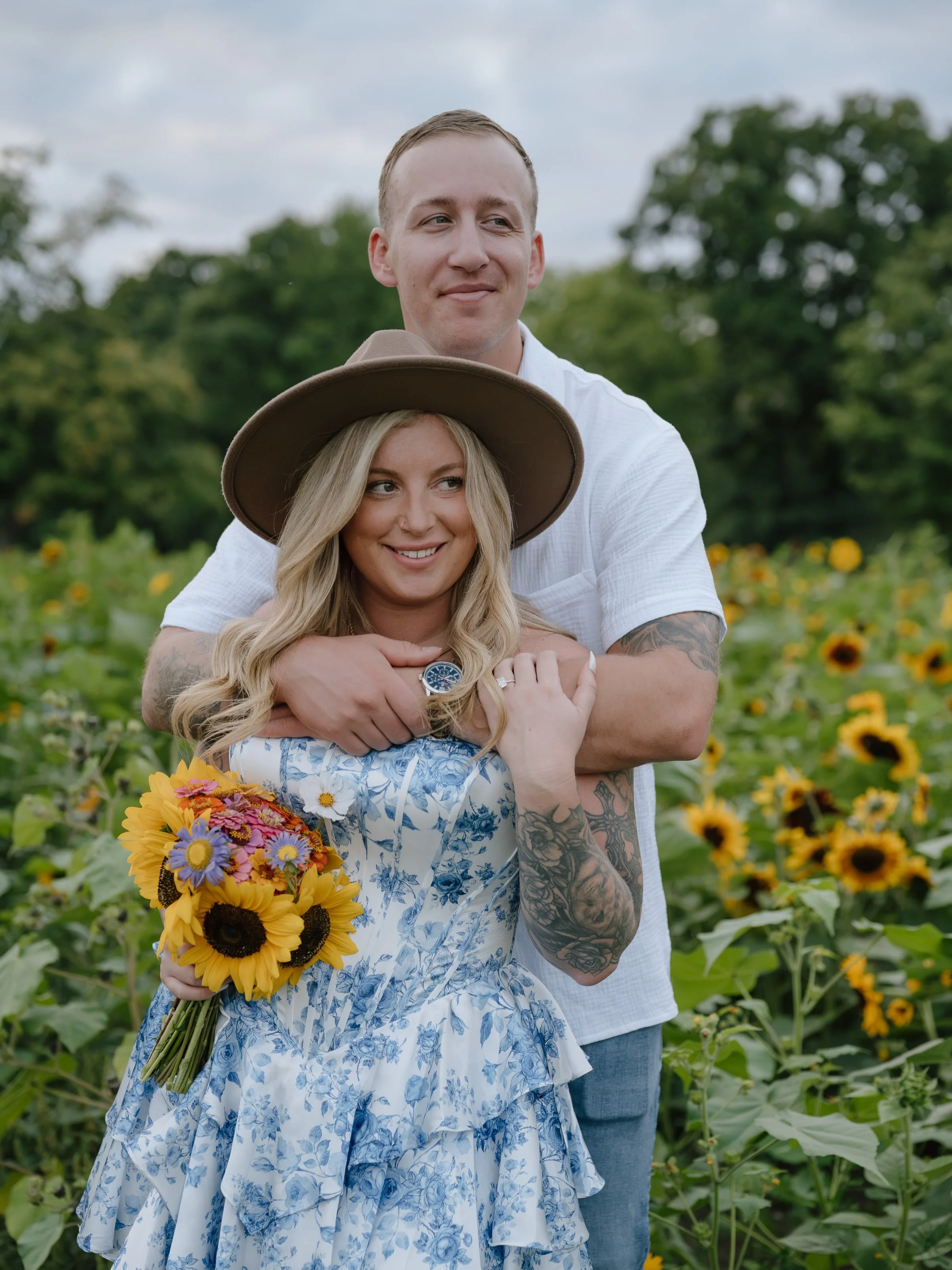 Hannah + Cole💍🌻

Almost a year ago today, we were taking their couples pictures, and now we&rsquo;re celebrating their engagement!

It is so honoring being invited back into my clients&rsquo; lives and being a part of such special moments. It truly