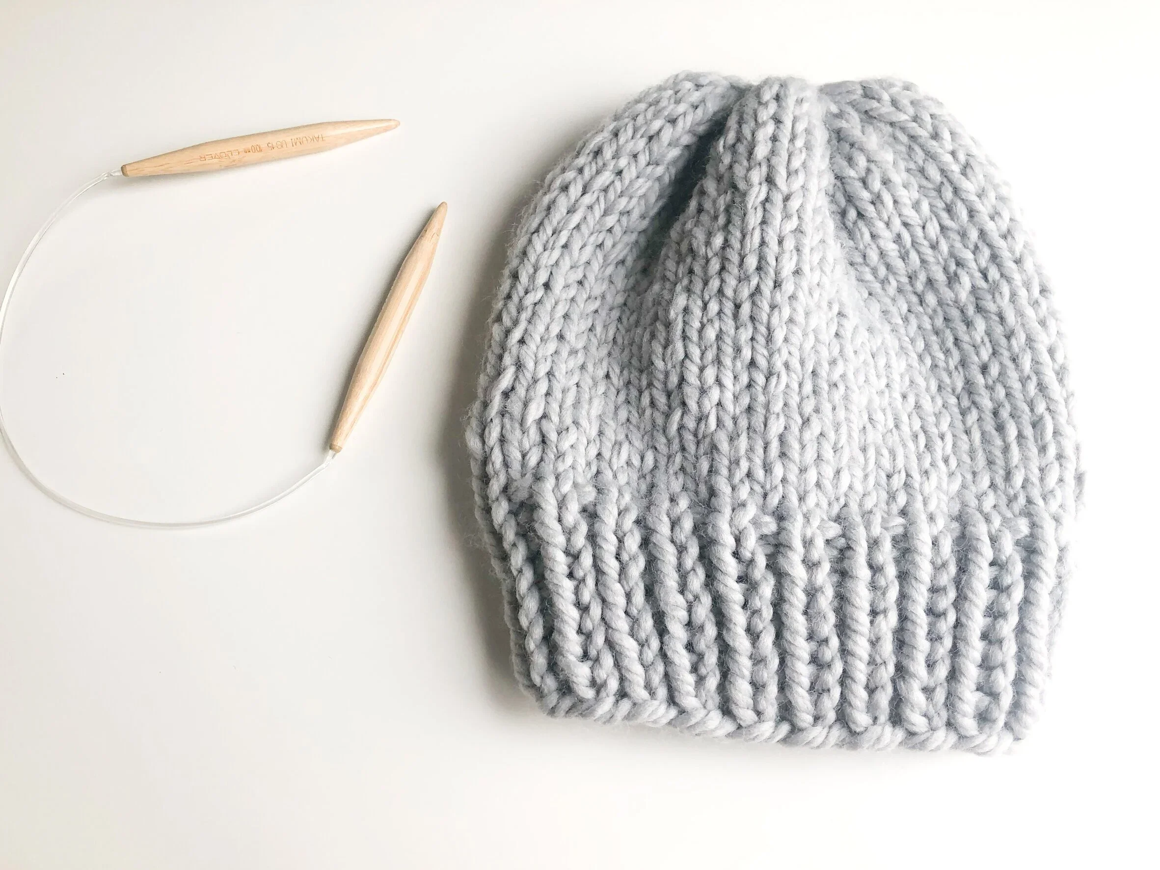 How to Seam a Hat in Knitting (No Needle)