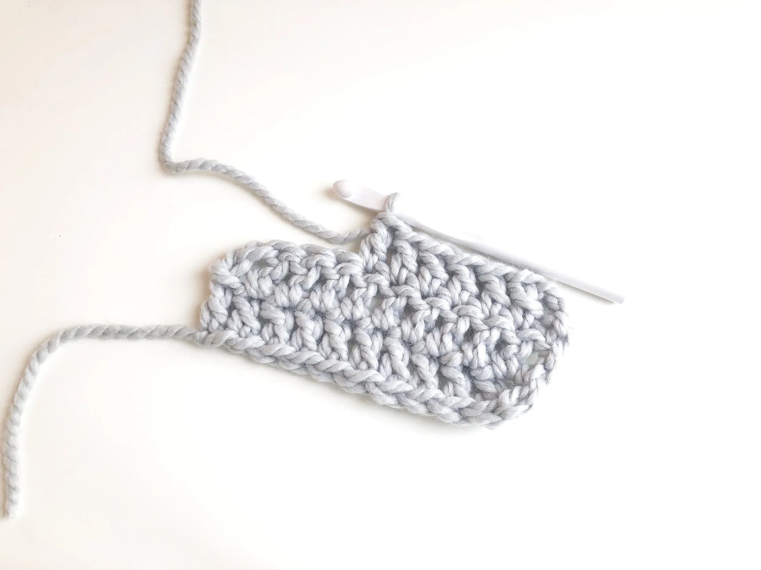 CROCHET | How to Double Crochet (DC)