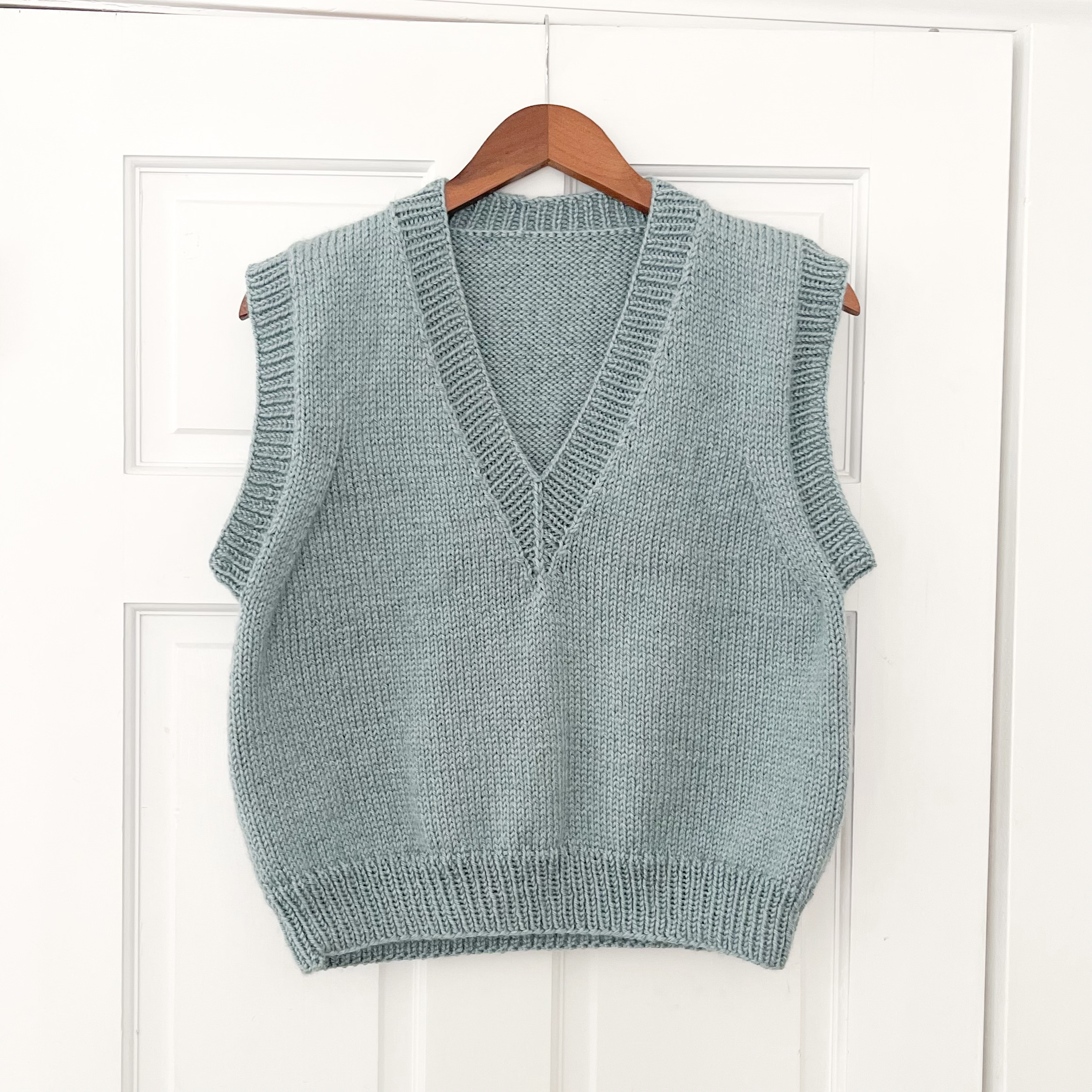 V-Neck Sweater Vest Knitting Pattern and Video Tutorial | Wildwood V-Neck Worsted Weight
