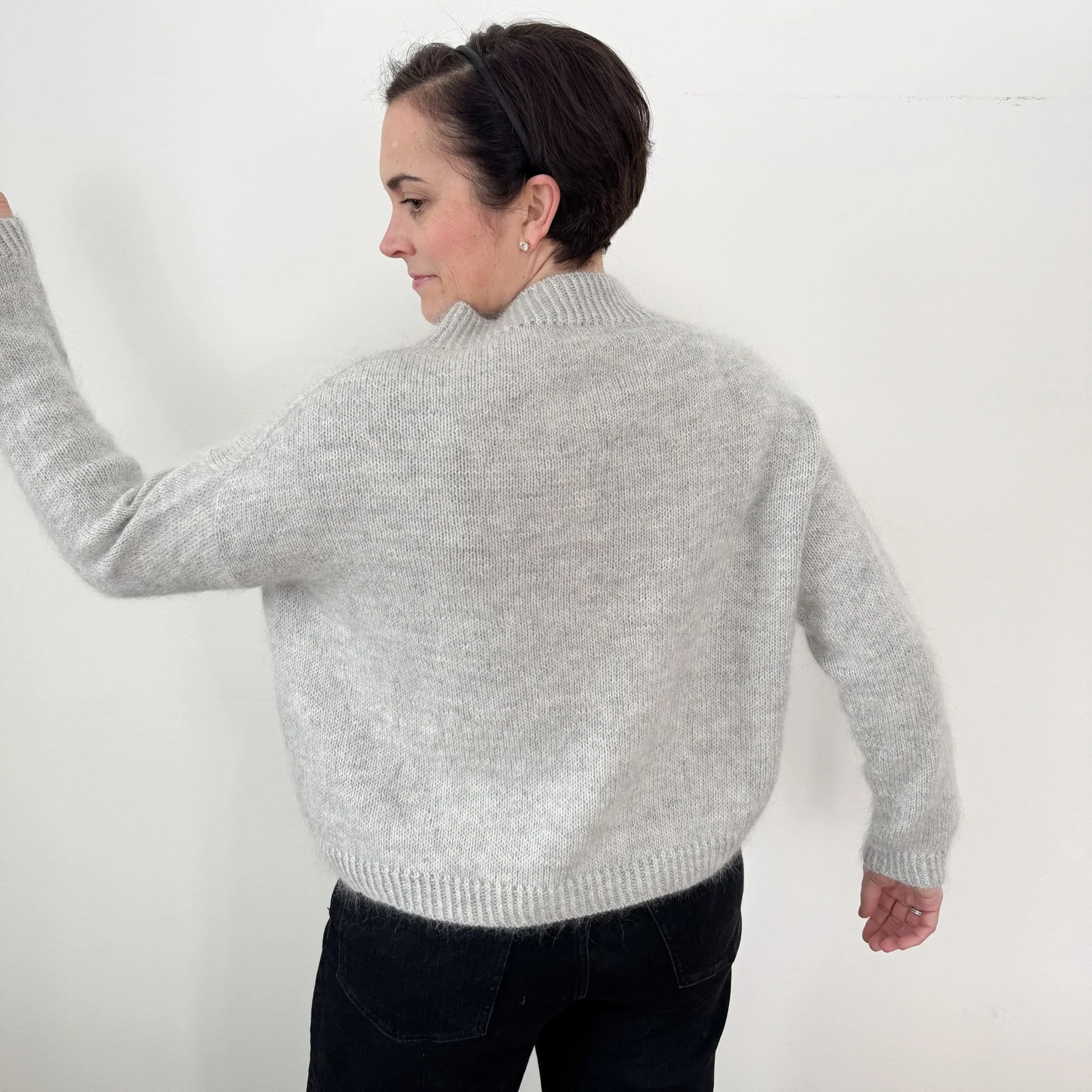 Easy Knit Pullover Sweater Pattern and Video Tutorial | The Woodland Pullover