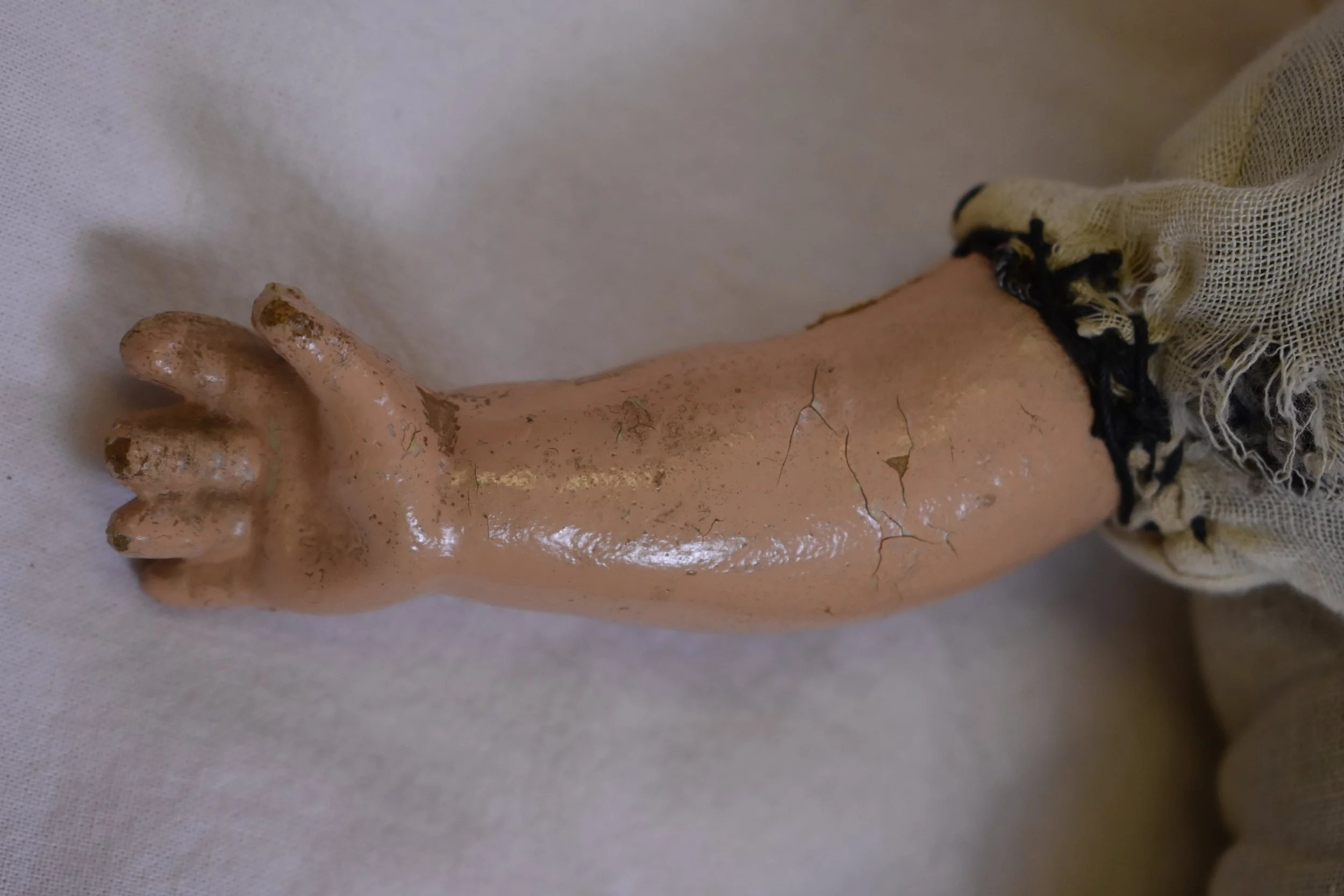 MH.2011.1.35 - 7.JPG