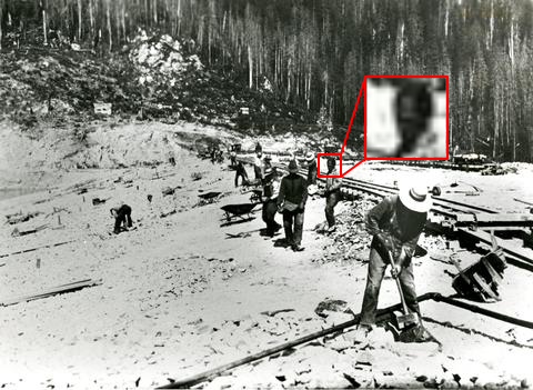 Coquitlam Dam Construction, 1913
City of Coquitlam Archives: CA CCOQ C6-S01-C6.1073