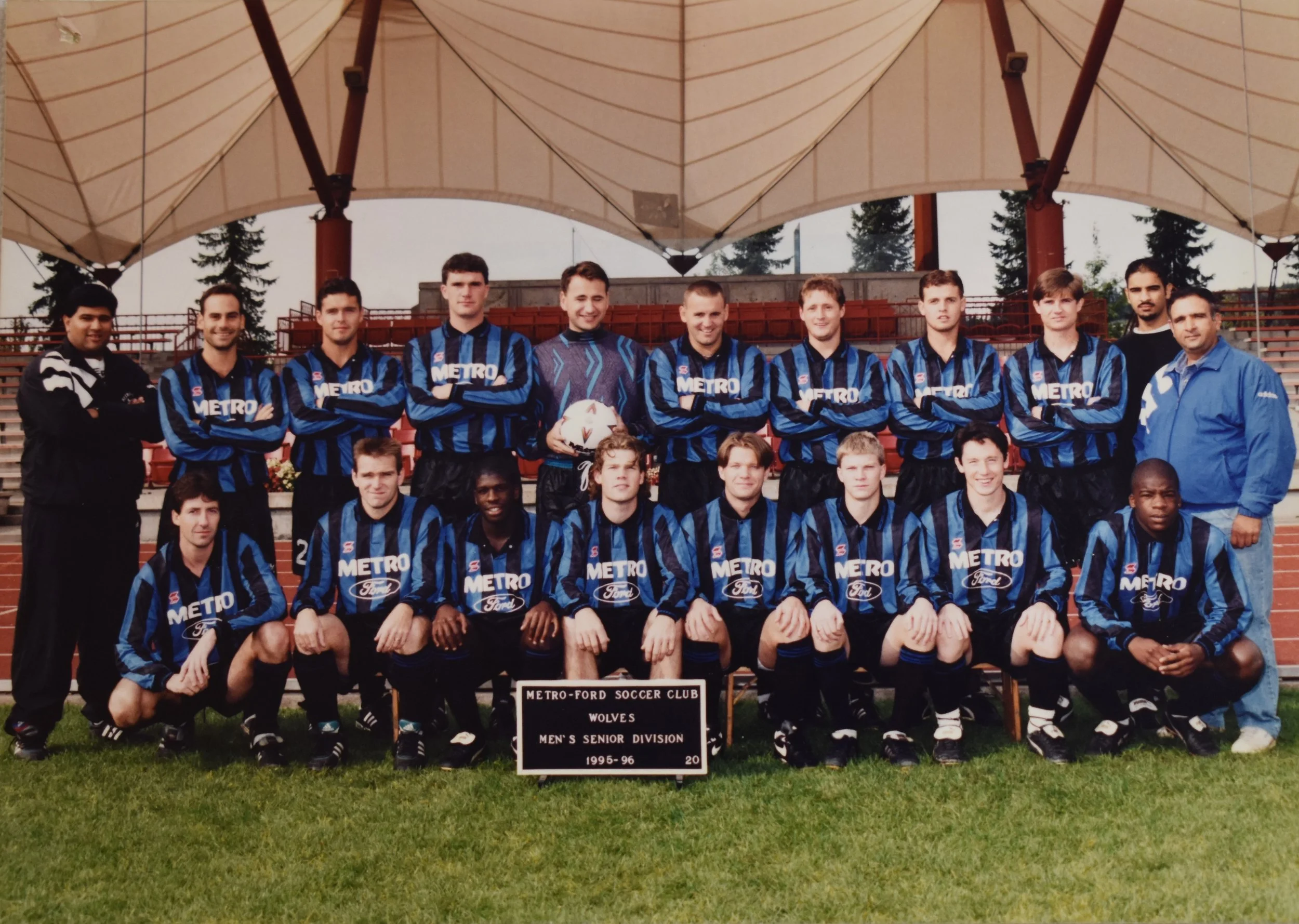 Chris (bottom row, far right) and Ian (bottom row, third from left) as a members of the Metro-Ford Wolves soccer club during the 1995-96 season.