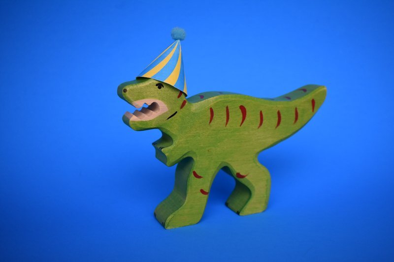 DIY Funfetti Birthday Cake and Topper