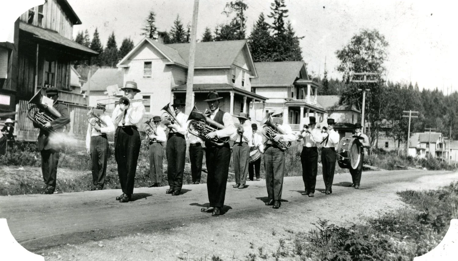 C6.82__Maillardville_Bands__1913.jpg