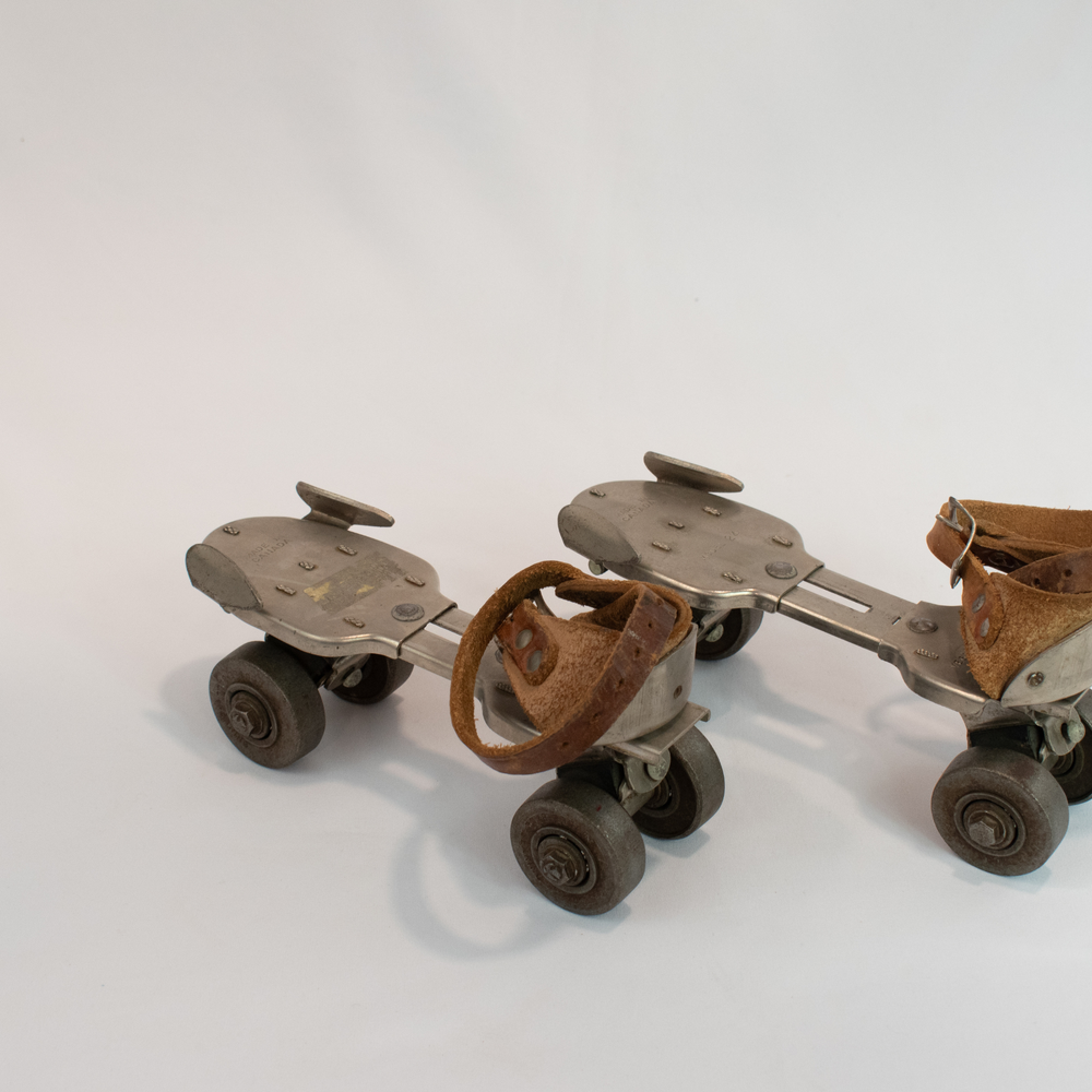 Exhibits — Mackin House Museum