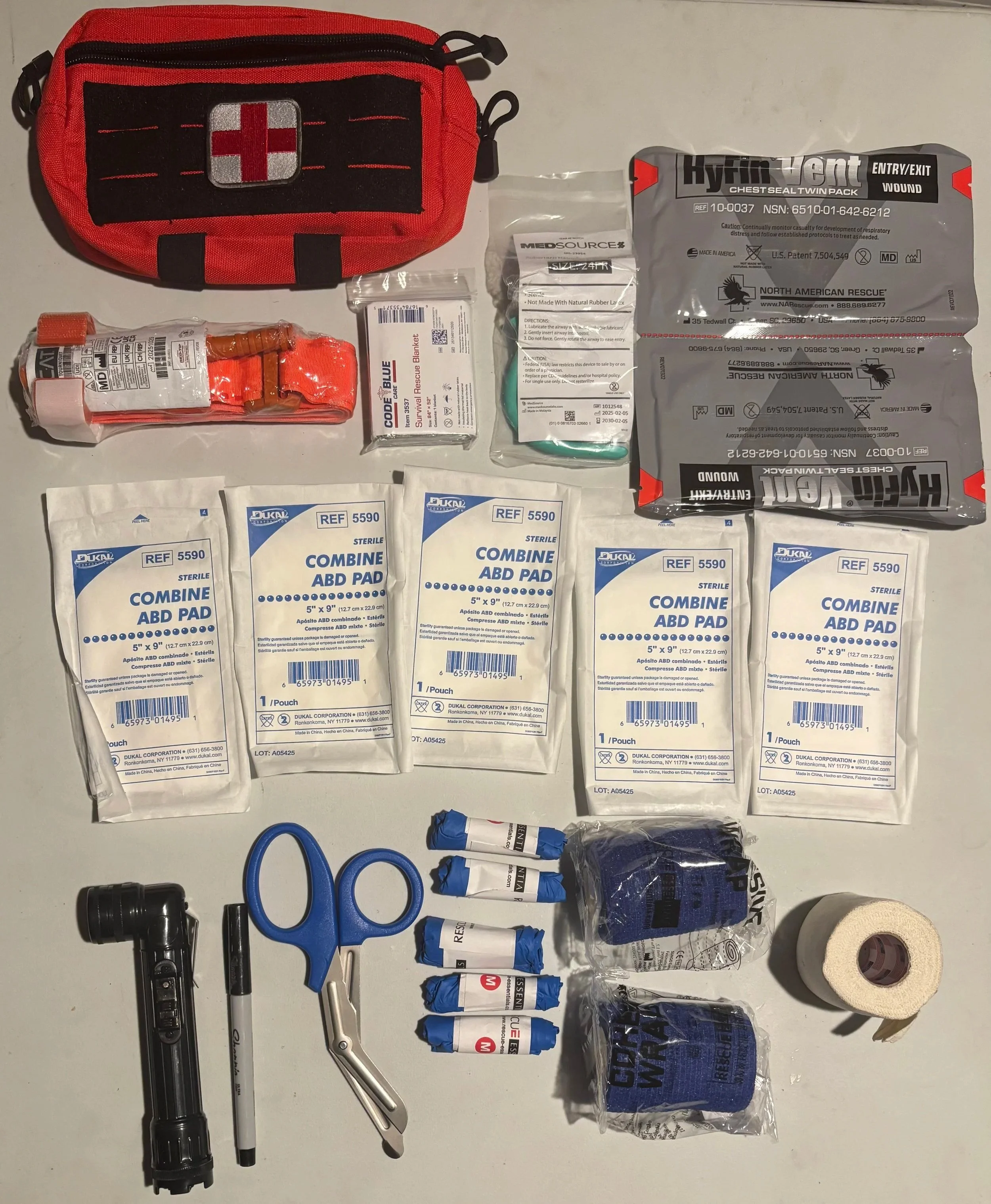 compact+trauma+kit+contents.jpg