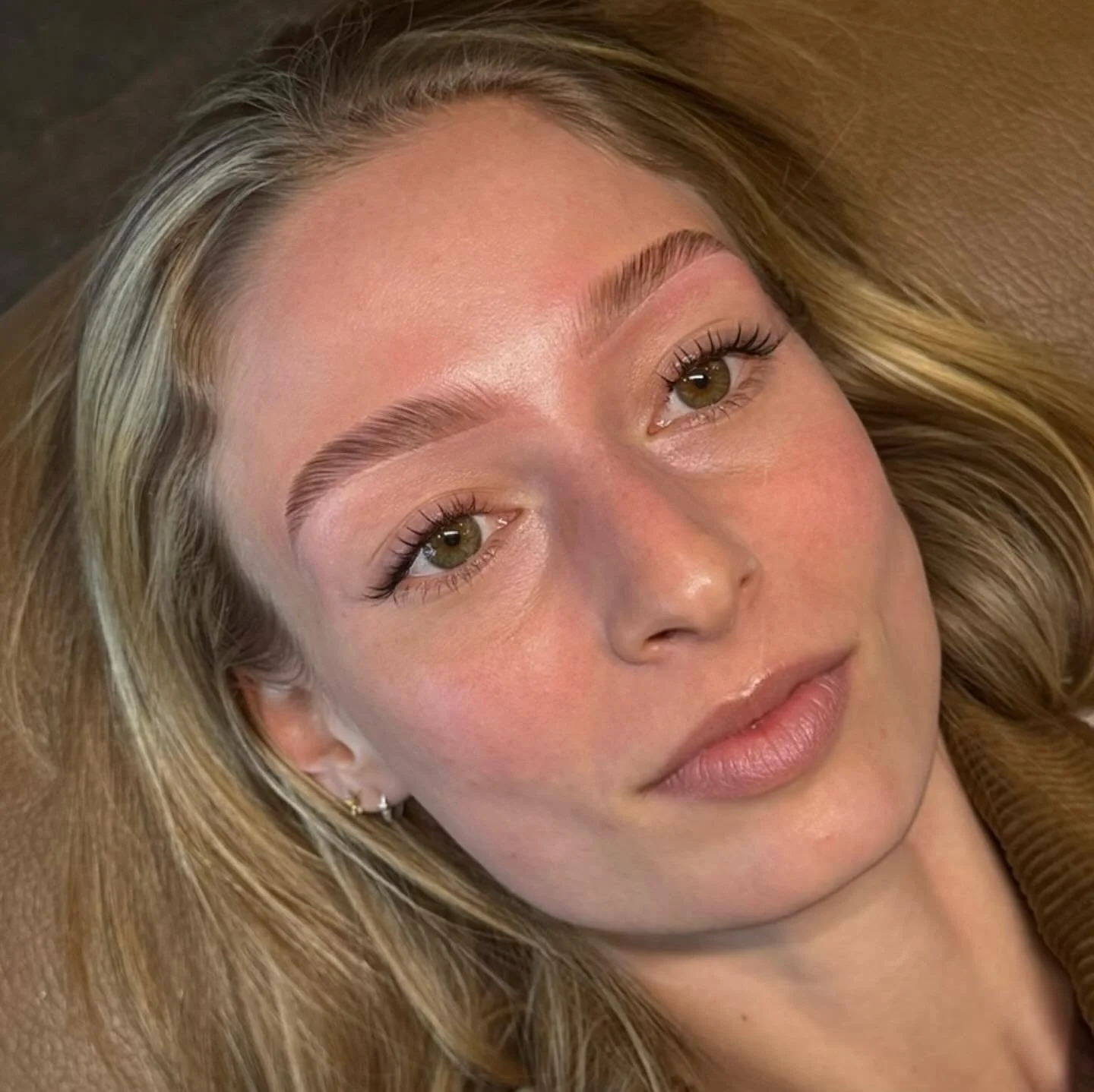 the natural girl combo 🤍 
brow lami + lash lift &mdash; bundle &amp; save, only $220 (save $24!) 
book through the link in bio

&mdash;

nyc beauty studio &bull; brow lami &bull; korean lash lift + tint &bull; brooklyn beauty