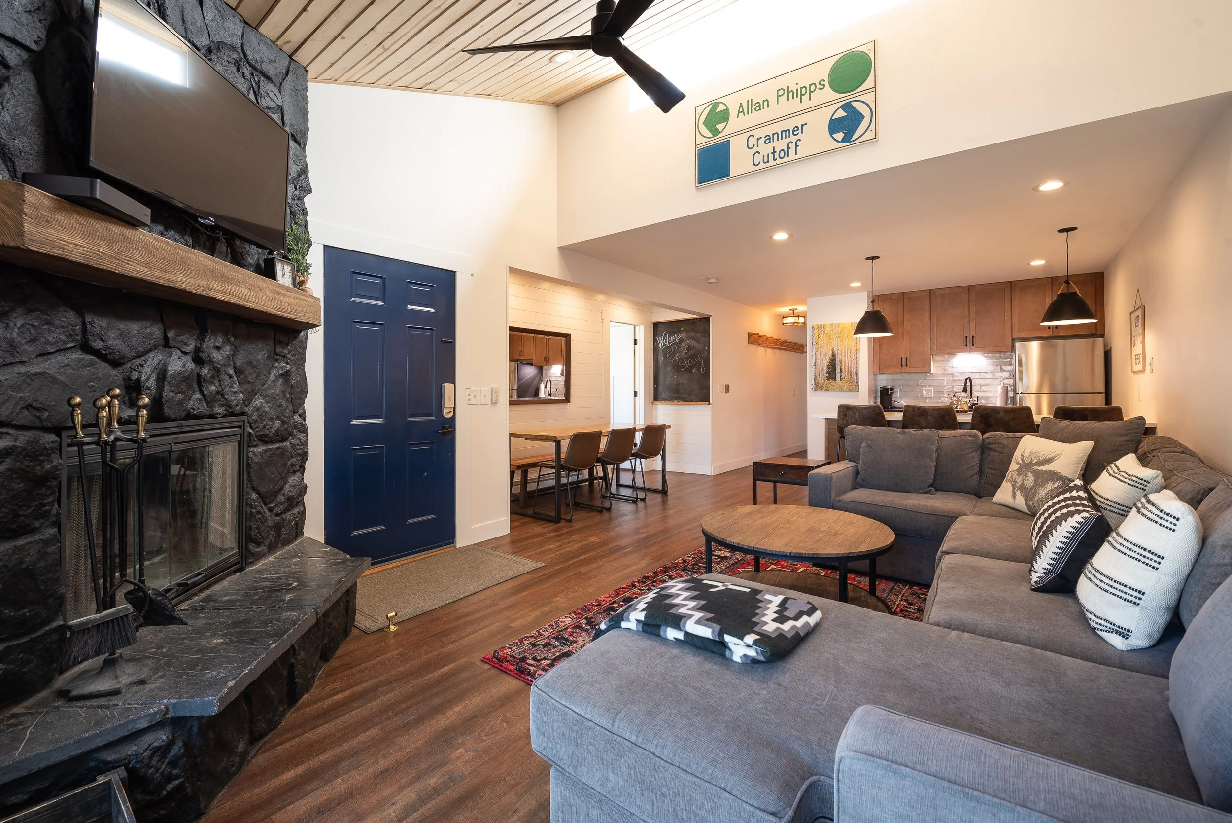 120Cr838Court20Unit#11-19.jpg