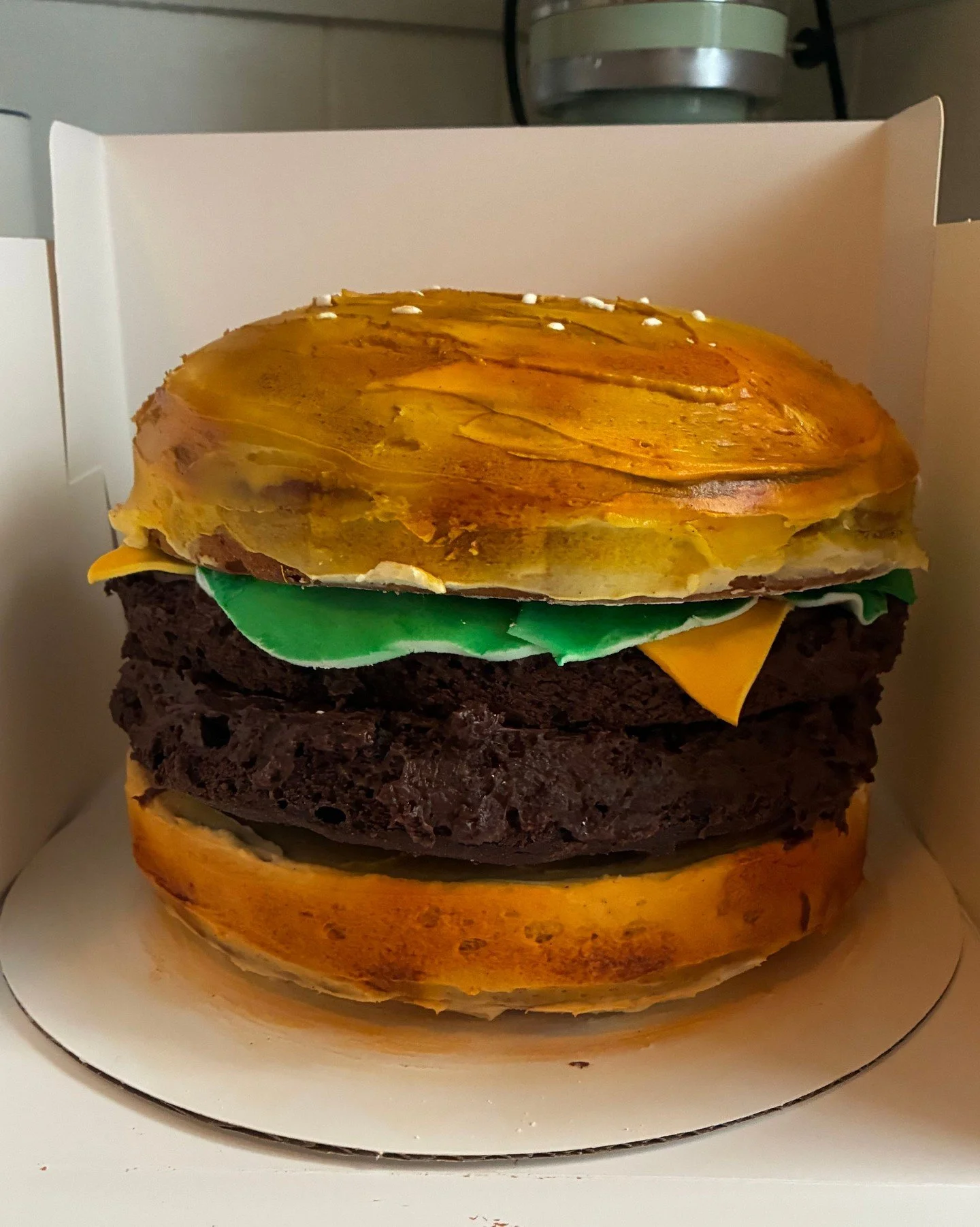 Made a cake that looks like a burger, which was something I wasn't 100% I could achieve. I need another challenge- order an interesting cake from me!