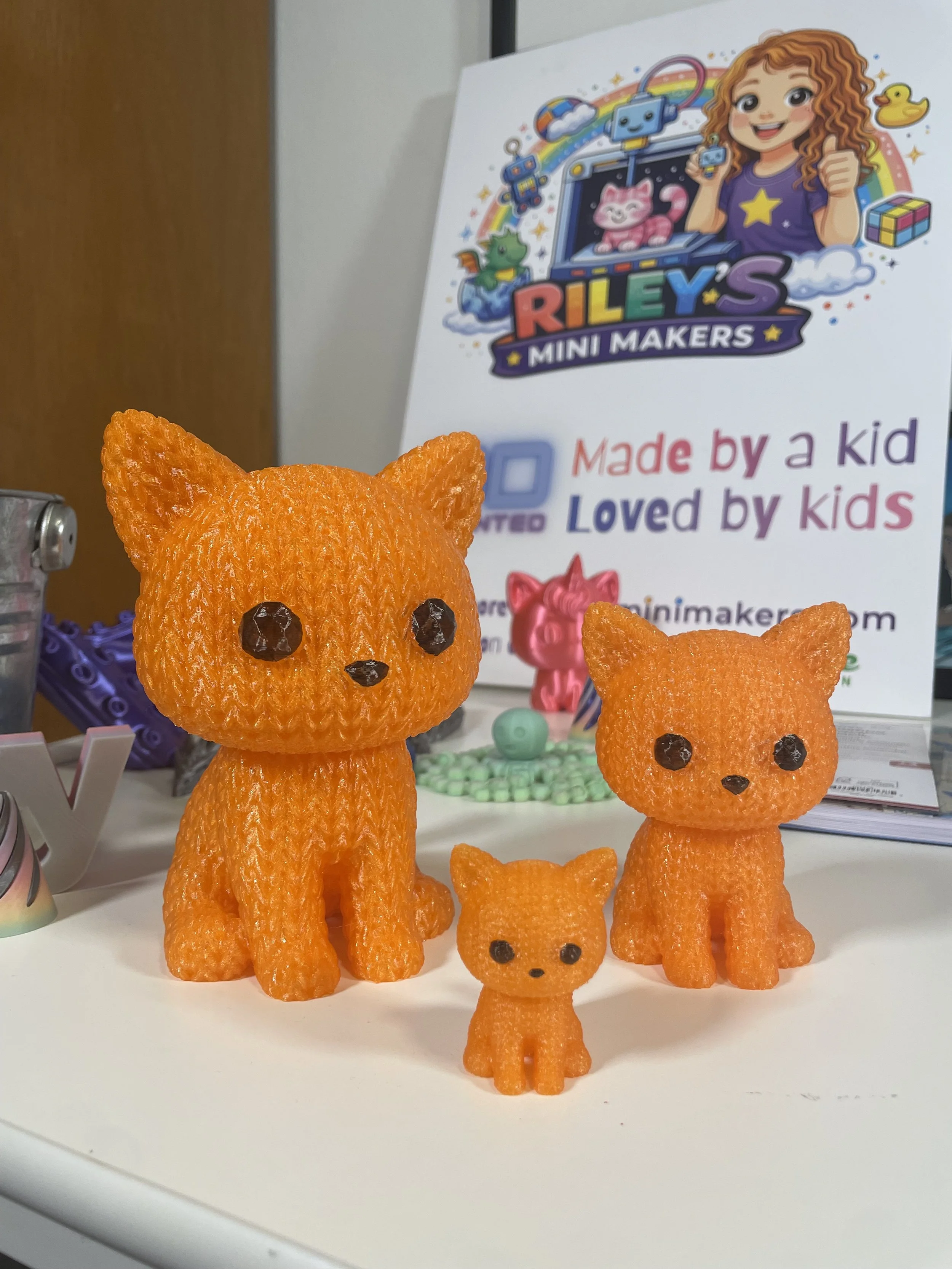 Woven Mini Maker Cat