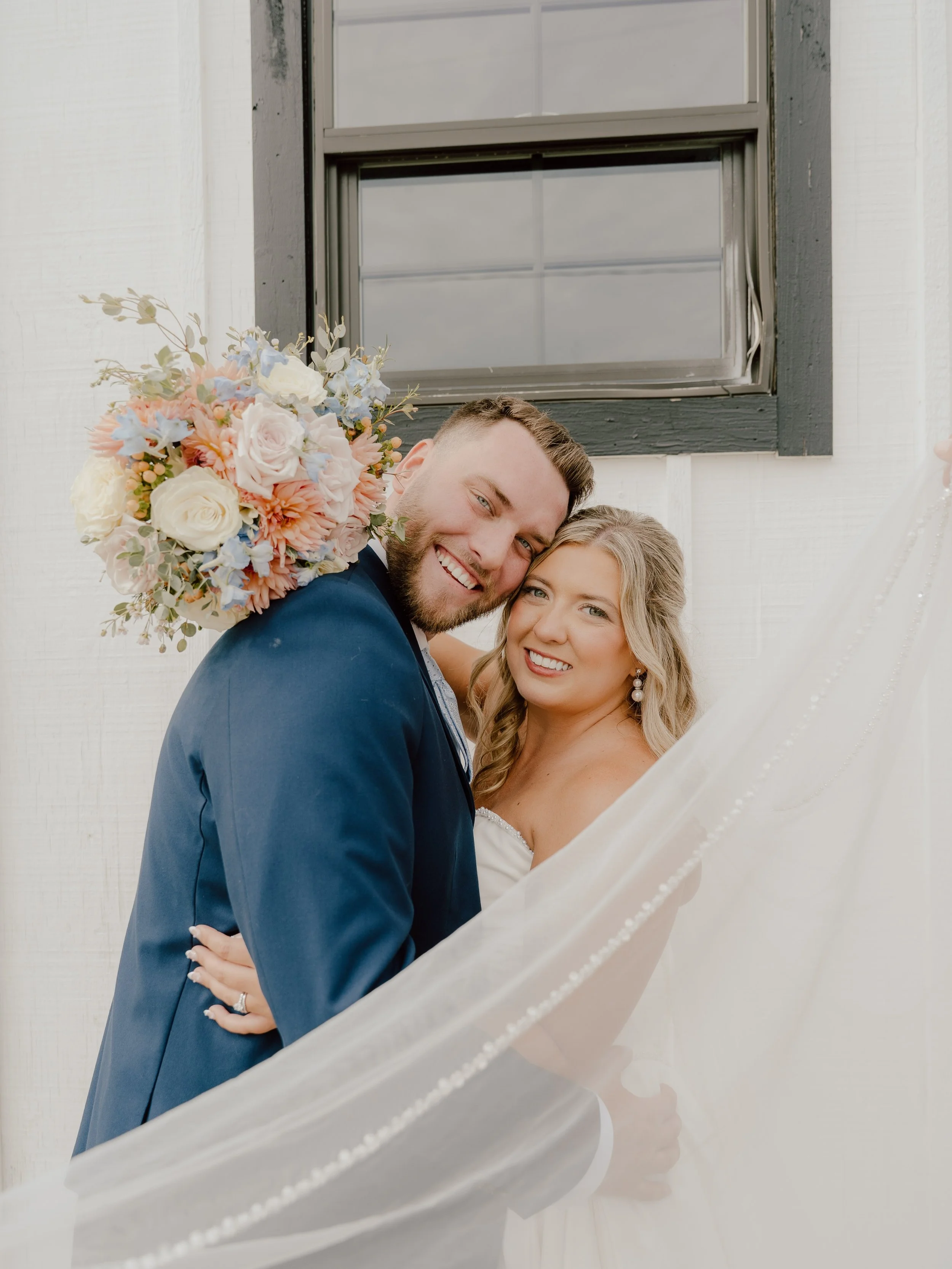 8.21.27

Congratulations to the Kerr&rsquo;s! What a beautiful day to remember. 🤍

Venue: @lumberyardeventcenter 
Photography: @laceylaurellephotography 
Content Creator: @socialink.marketing 
Florals: @floralexpressionsbyjoan 
Glam: @heidi_christin
