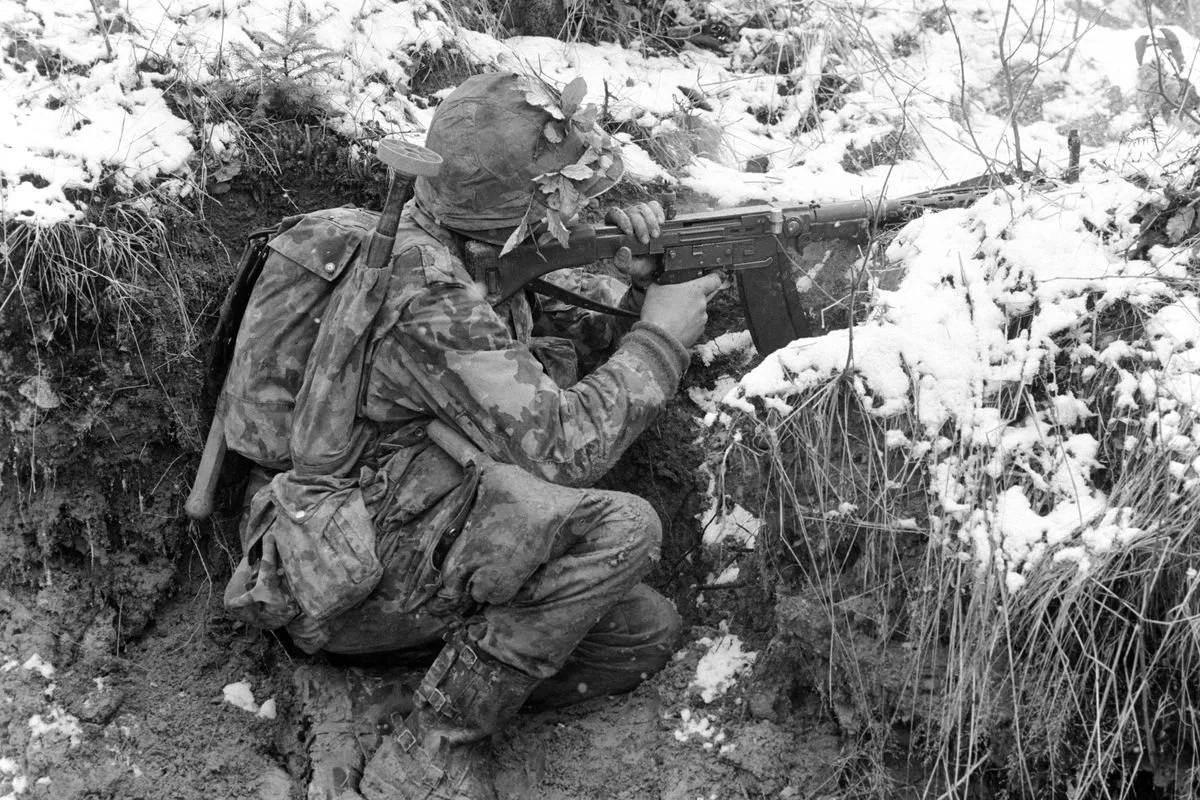 Engineering the Alpenflage: How the Swiss Perfected the "Wearable Backpack"