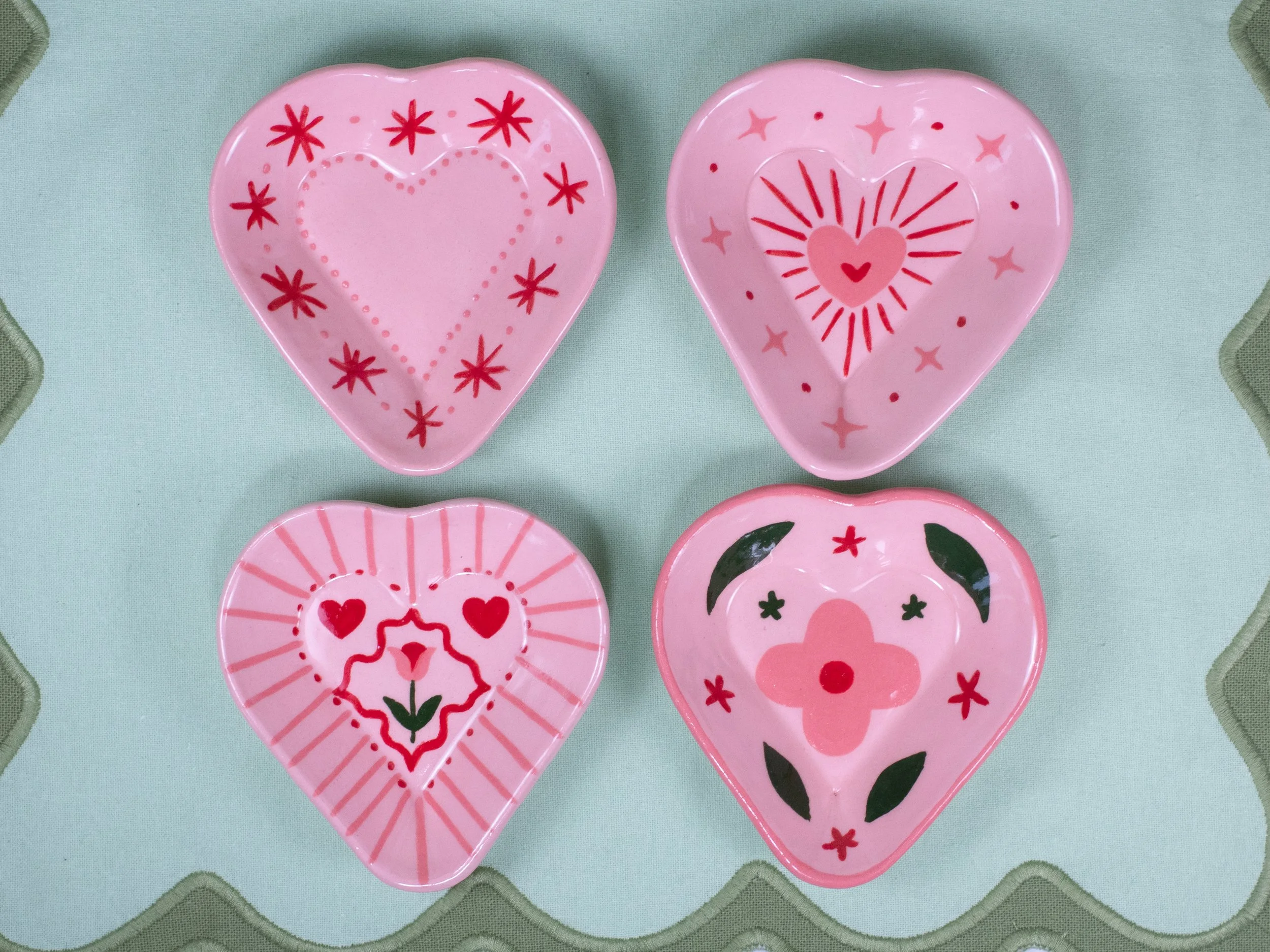 XS light pink cutie dishes