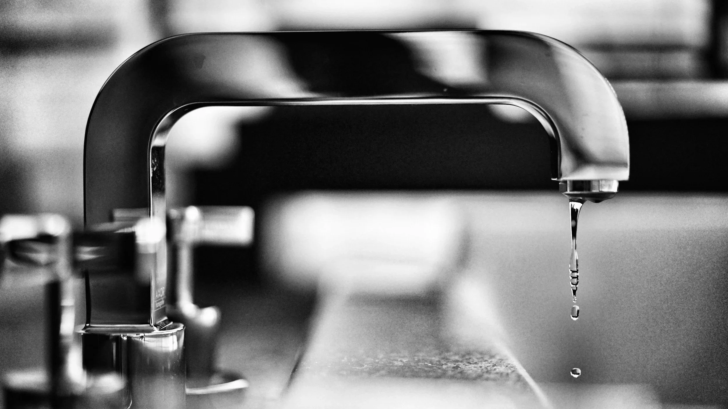 A sink faucet with a slow drip