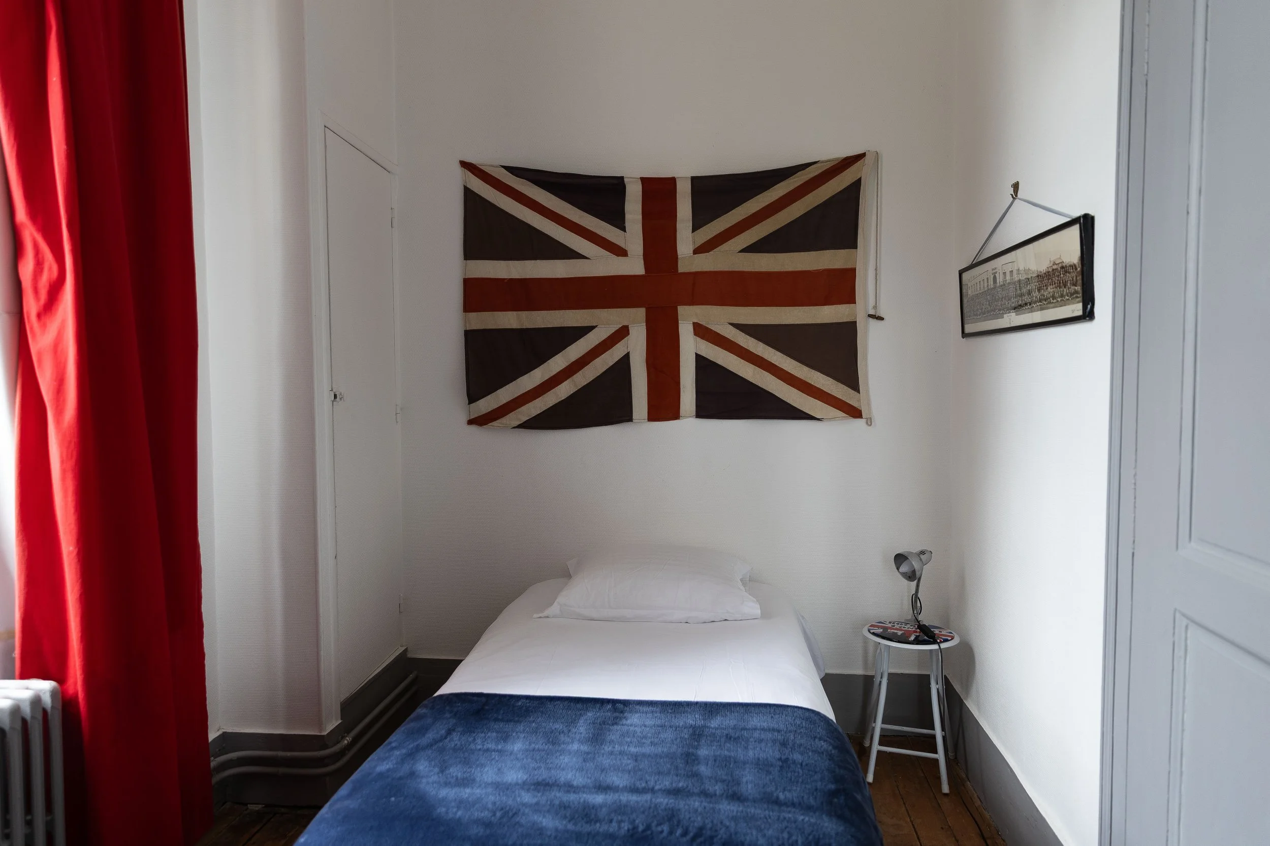 Chambre single communicante avec la chambre Lumière