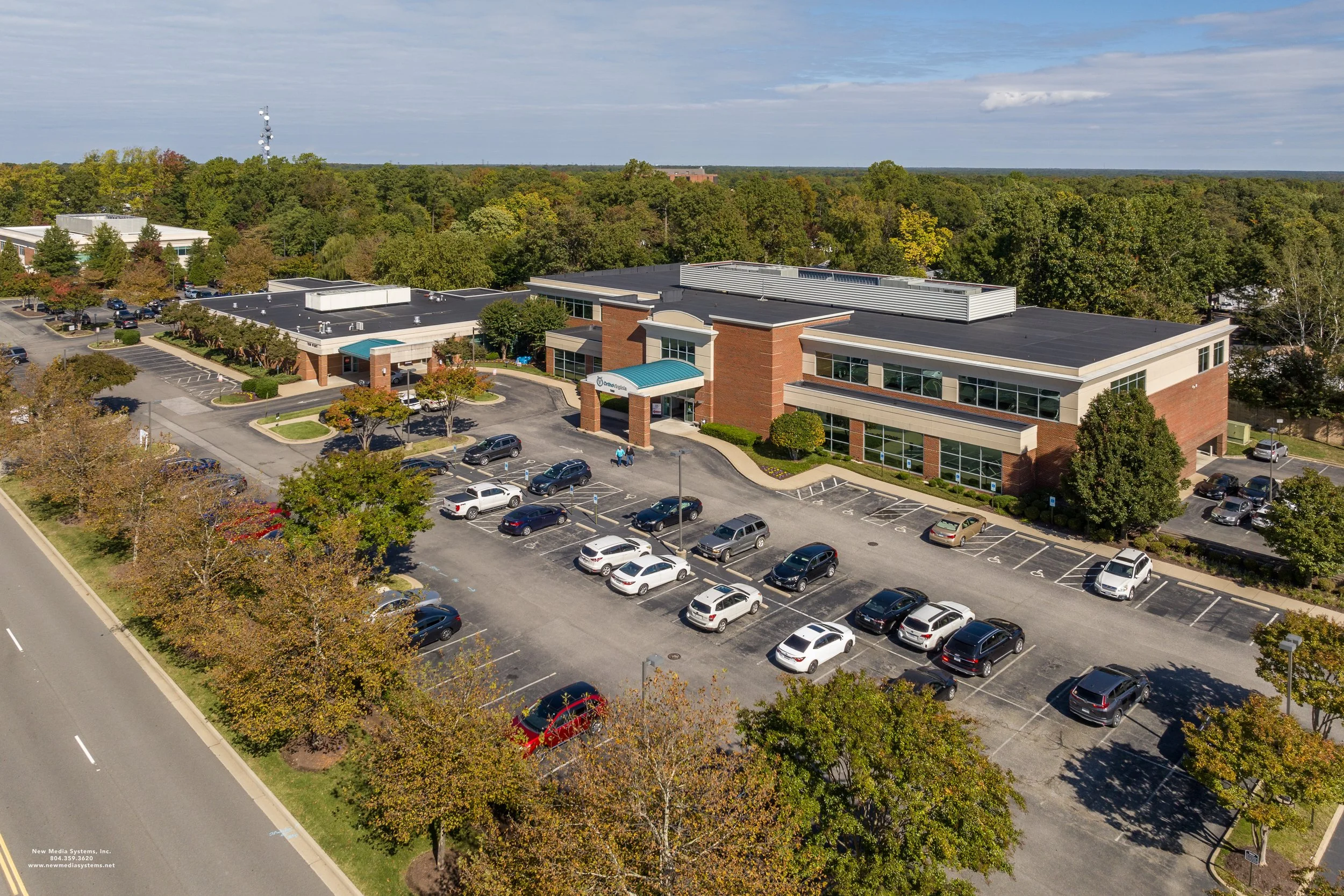Advanced Orthopedic Centers