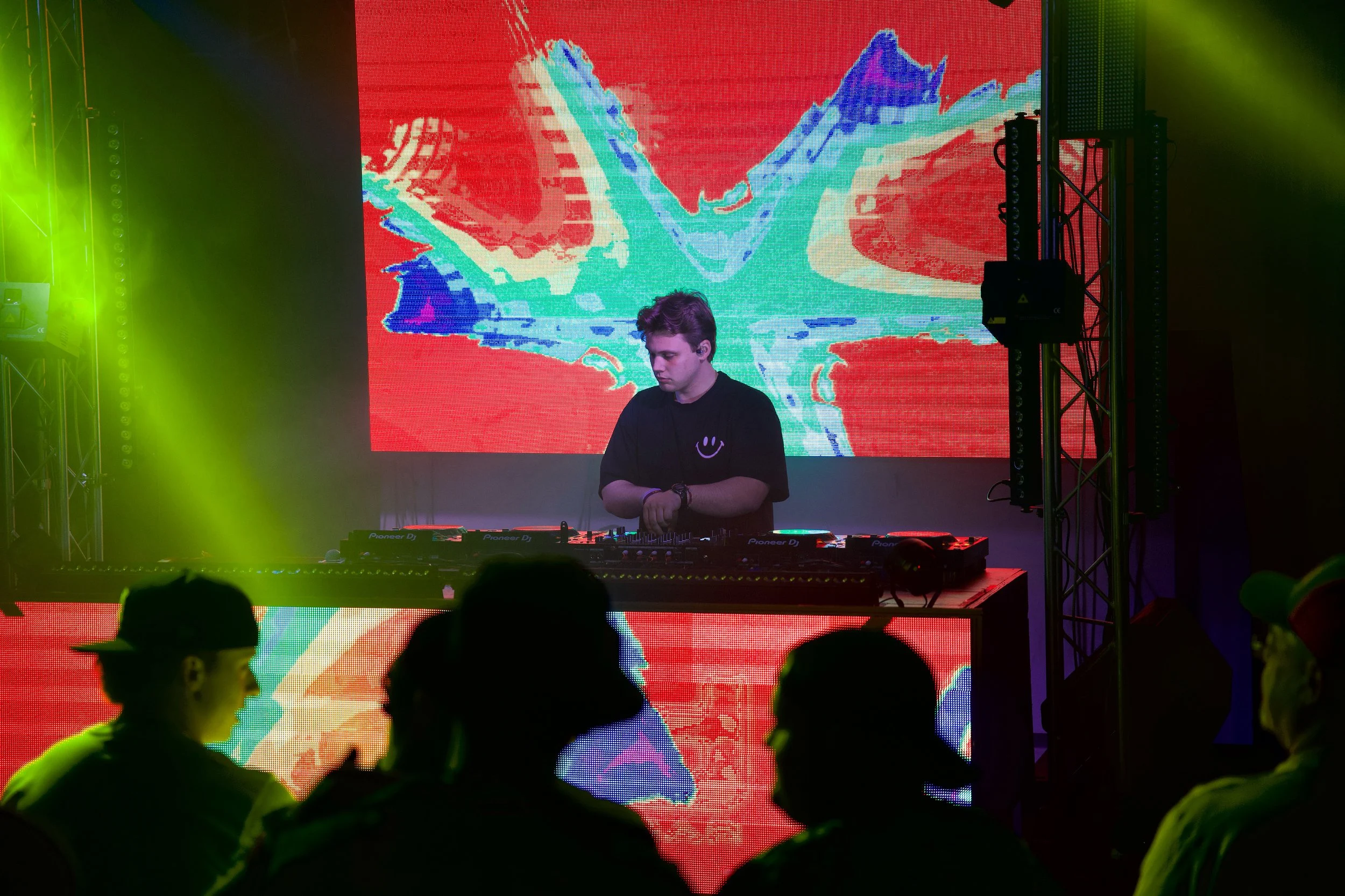 Side Quest Show - Liquid Bar