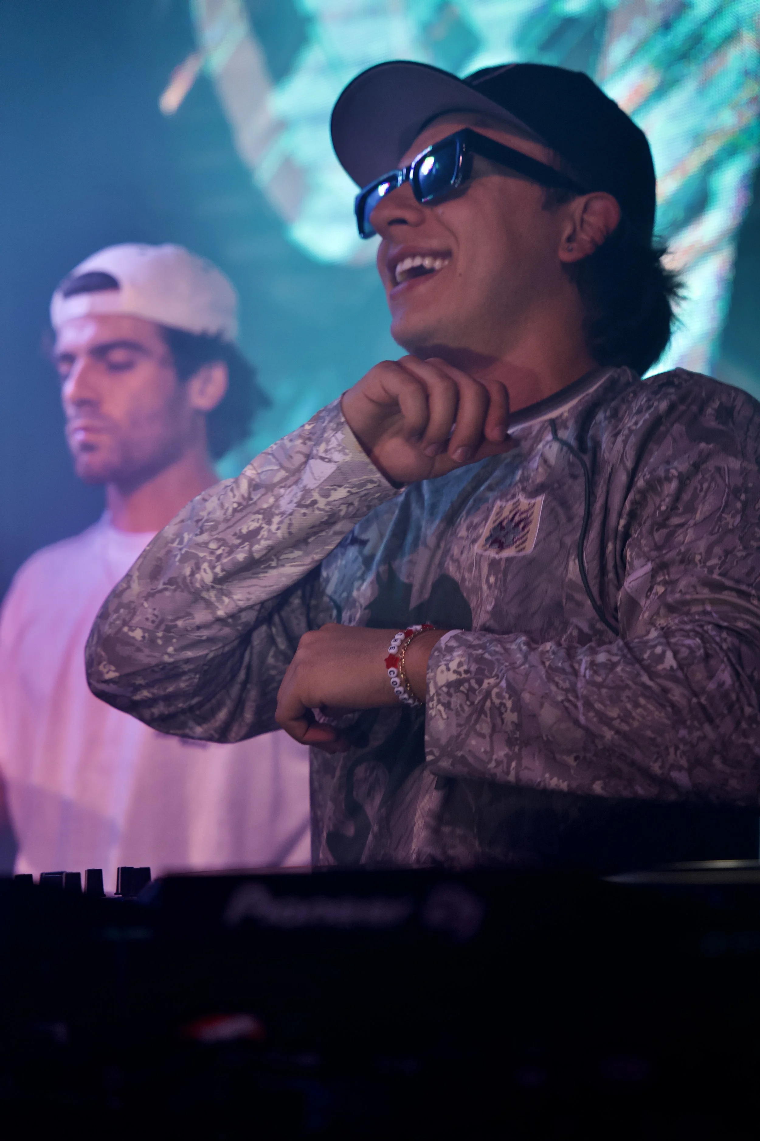 Side Quest - Liquid Bar