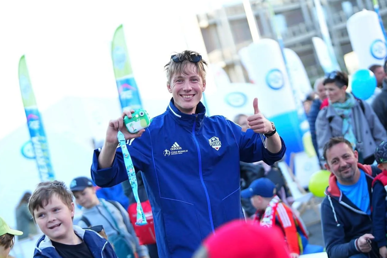 Szukasz innowacyjnych zajęć sportowych w Warszawie i okolicach? Akademia FTE zaprasza dzieci na treningi, które łączą piłkę nożną z zabawą i nauką. Profesjonalna kadra i dojazd do lokalnych placówek.