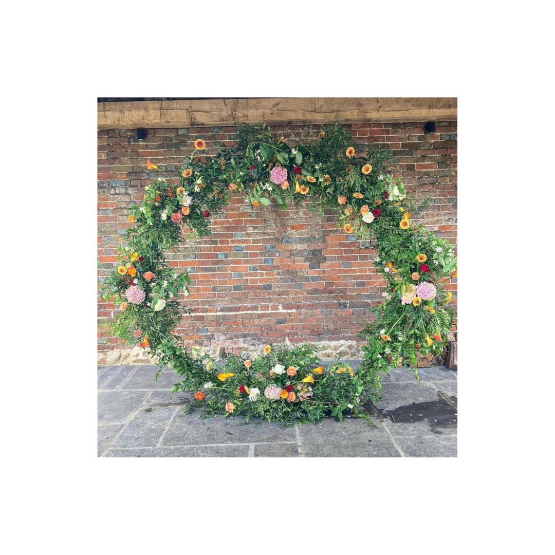 Wedding Hire from Sarah Maylin Flowers: Vases and Wedding Items for Your Big Day