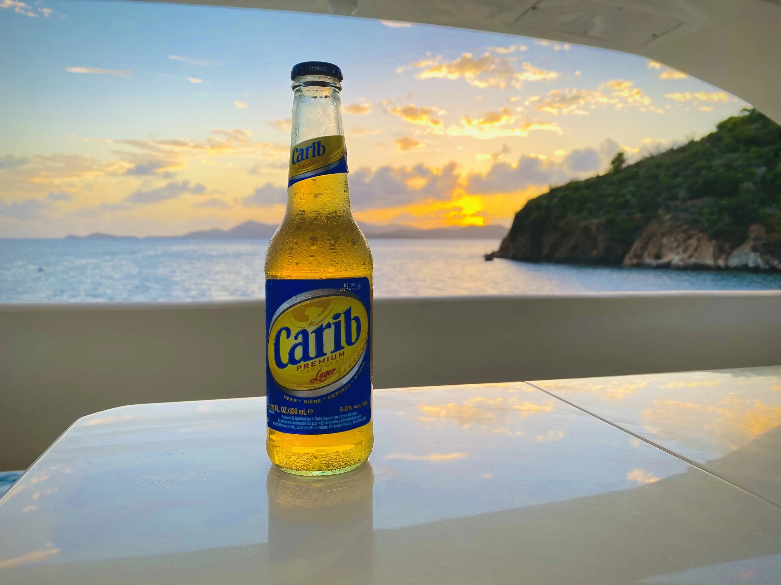 Essential provisions for a bareboat charter vacation