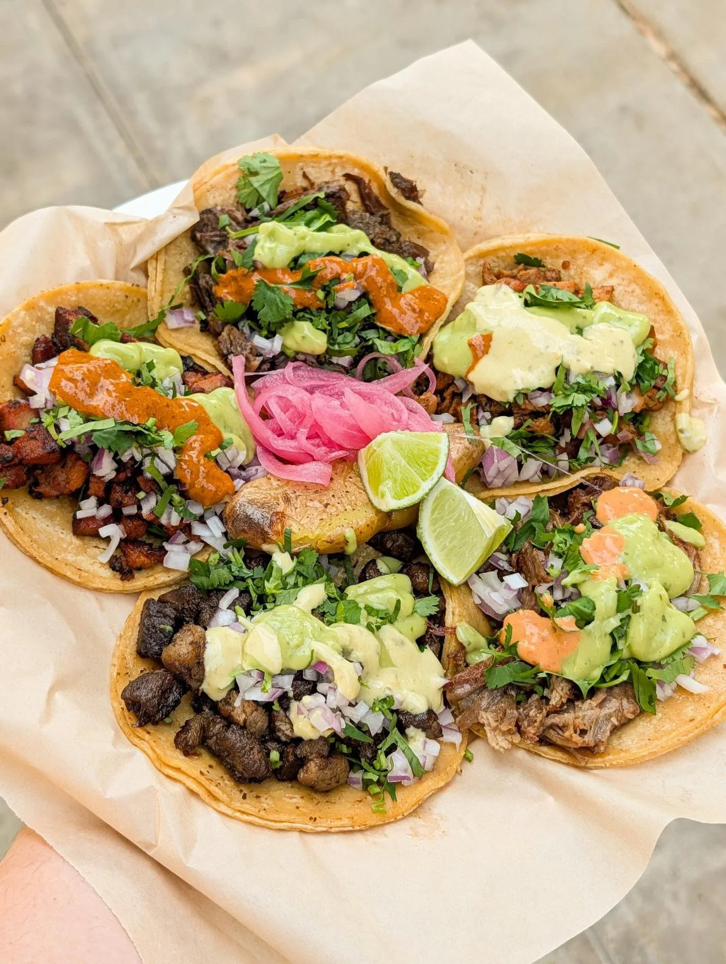 Today @bottlelogicbrewing 

Catch us tonight from 4-9pm with our friends at Bottle Logic in Anaheim! Prime and Choice Meats cooked over Mesquite and Oak served with some of the best Salsas around! Come on down and try out our newest addition, Suadero