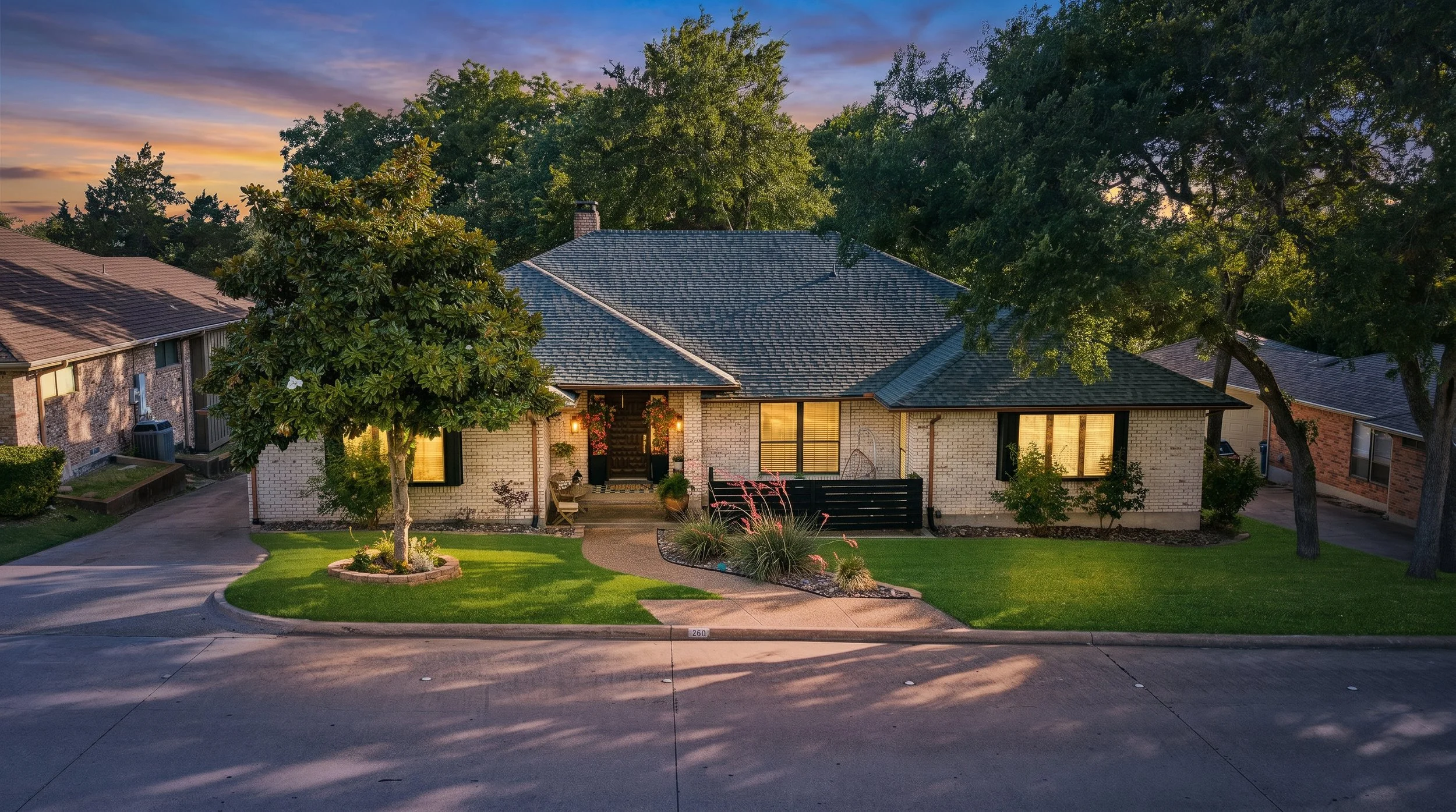How to Photograph Dallas Homes in Established Neighborhoods