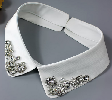 Elegant Detachable Embellished Collar