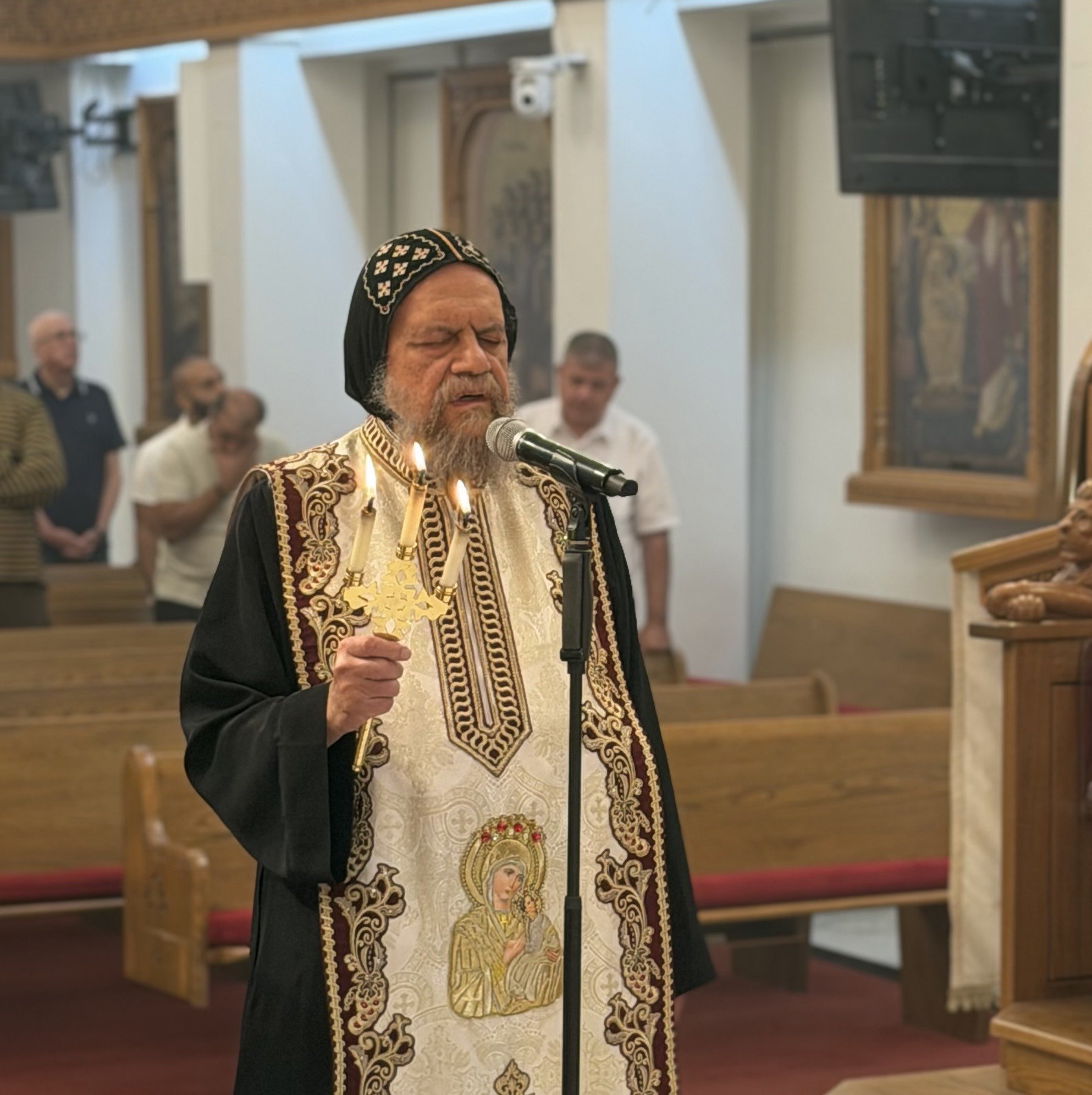His Eminence Metropolitan Serapion Celebrates the Offering of Evening Incense for the Feast of Transfiguration at St. Mark Coptic Orthodox Church