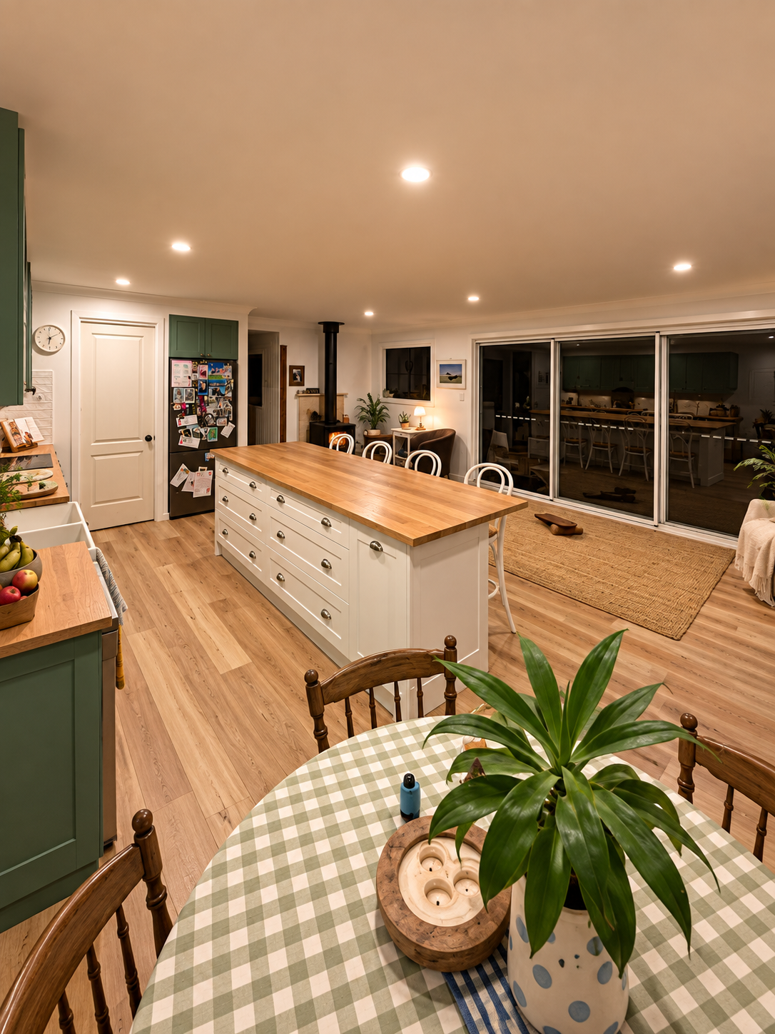 kitchen 2.png
