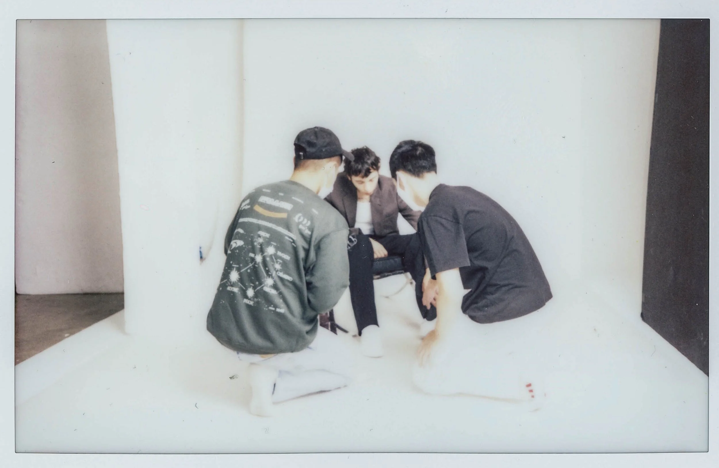 COLLEGIUM POLAROID (4).JPG