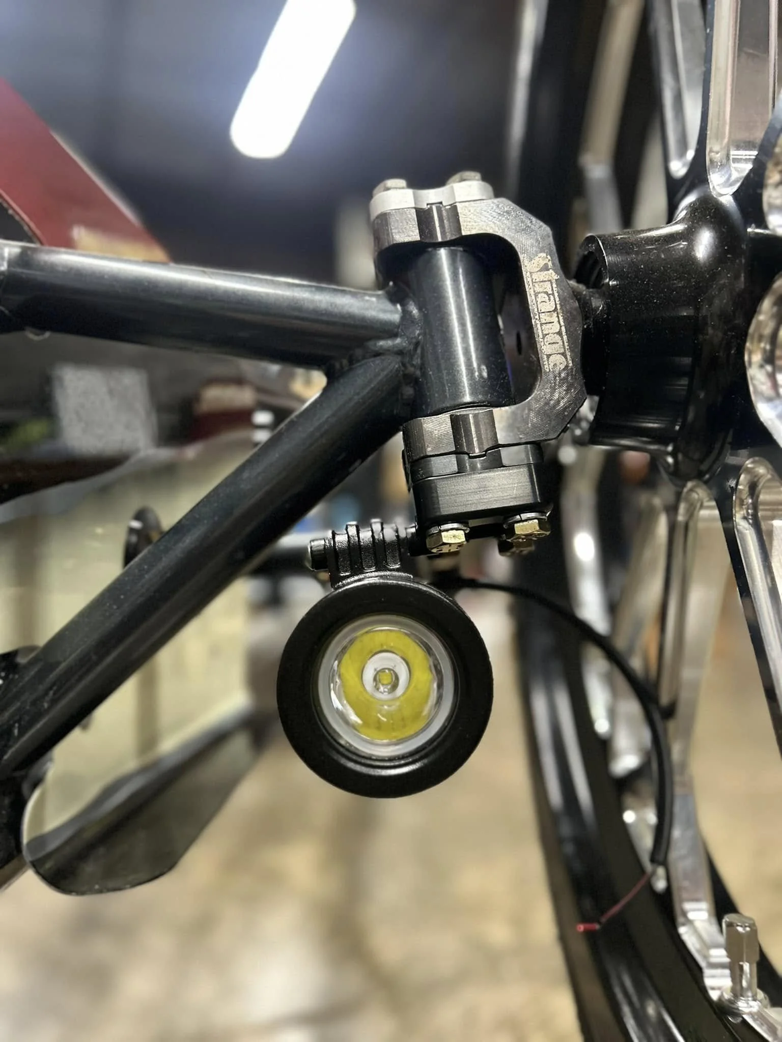 Dragster Headlights1.jpg