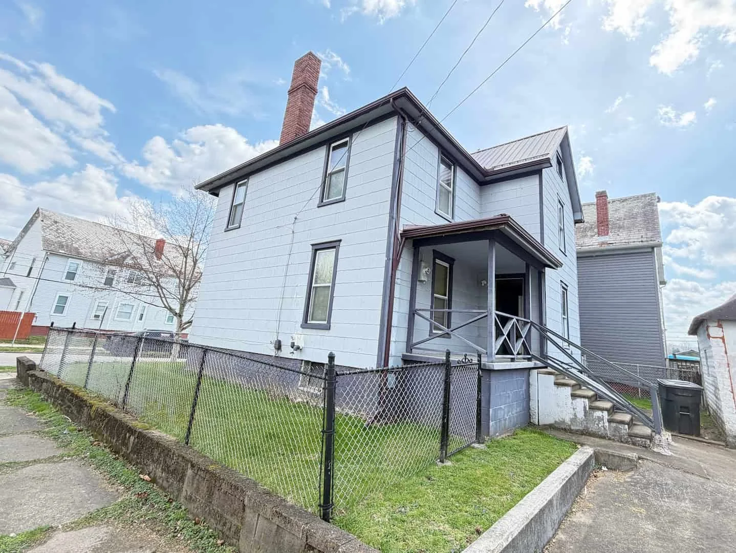 We Buy Houses in Williamstown WV – Sell Your House Fast for Cash