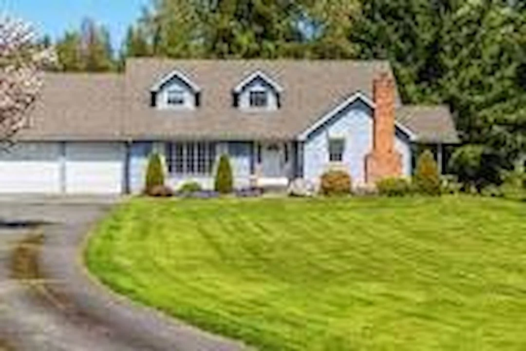 We buy houses in Belpre OH and provide fast cash offers with no fees, no commissions, and no hassle