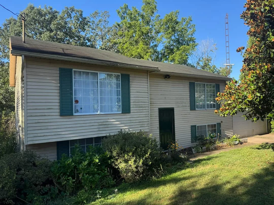 House renovation project completed in Little Hocking OH  11.