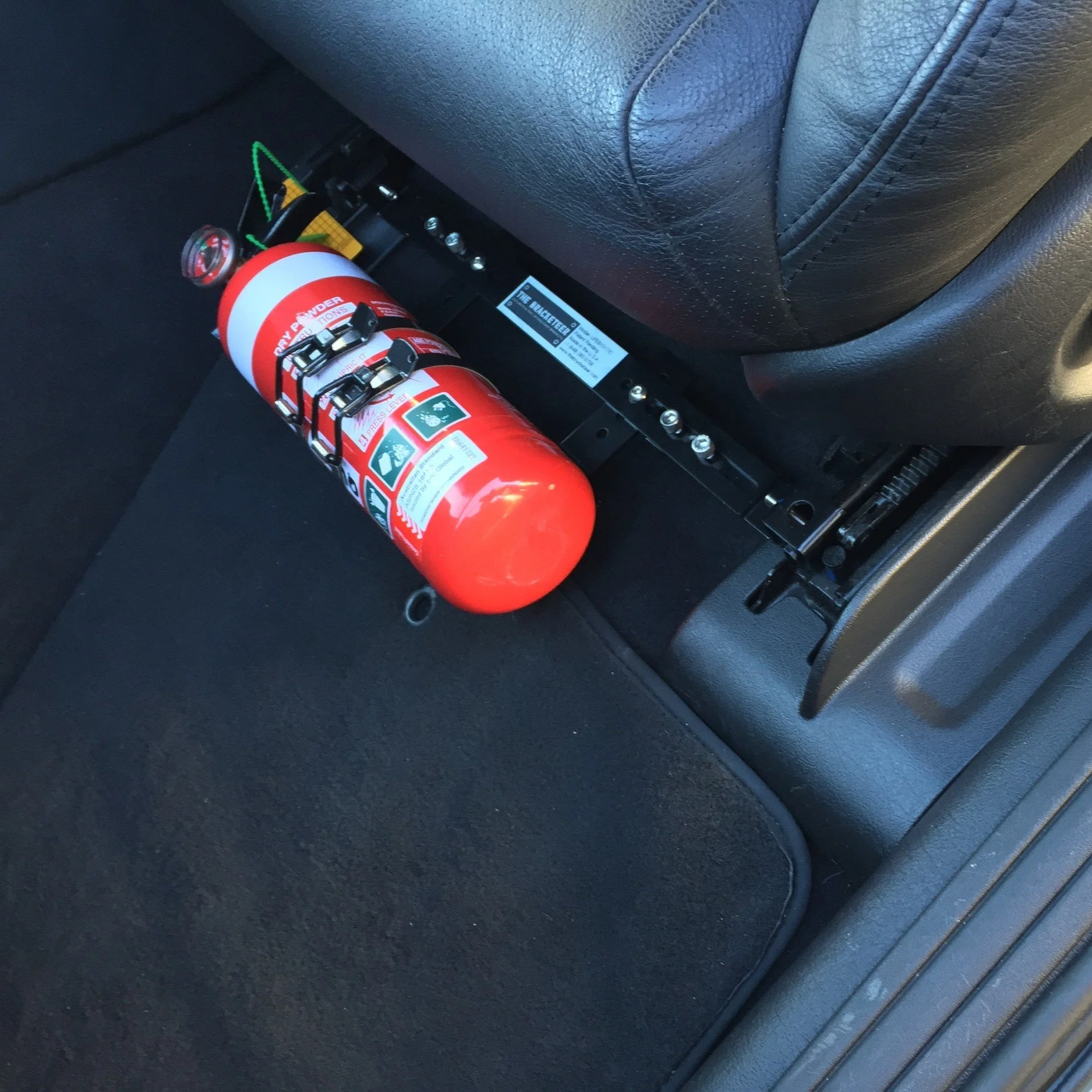 2004 Holden VZ Monaro.jpg