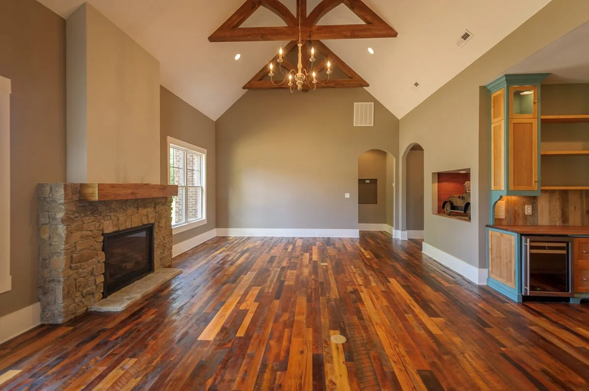 flooring 2.jpg