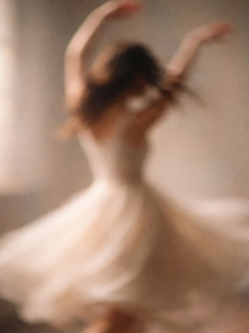 Photographer Unknown, loving this movement.