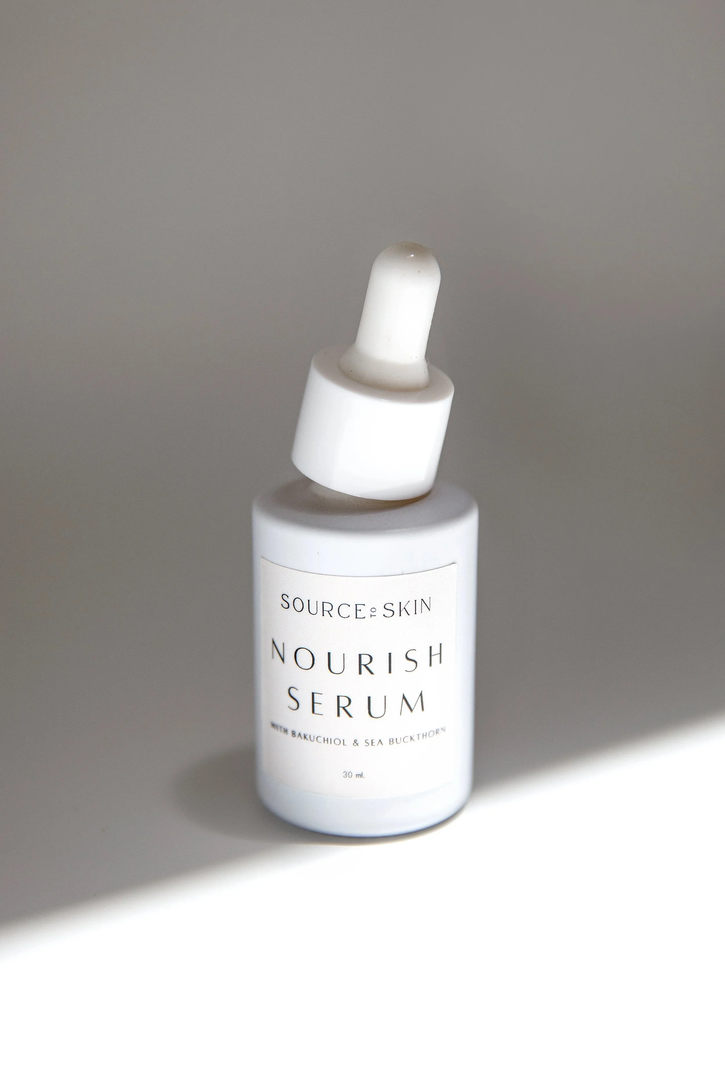 LRPhotography-SourcetoSkinSerum3.jpg