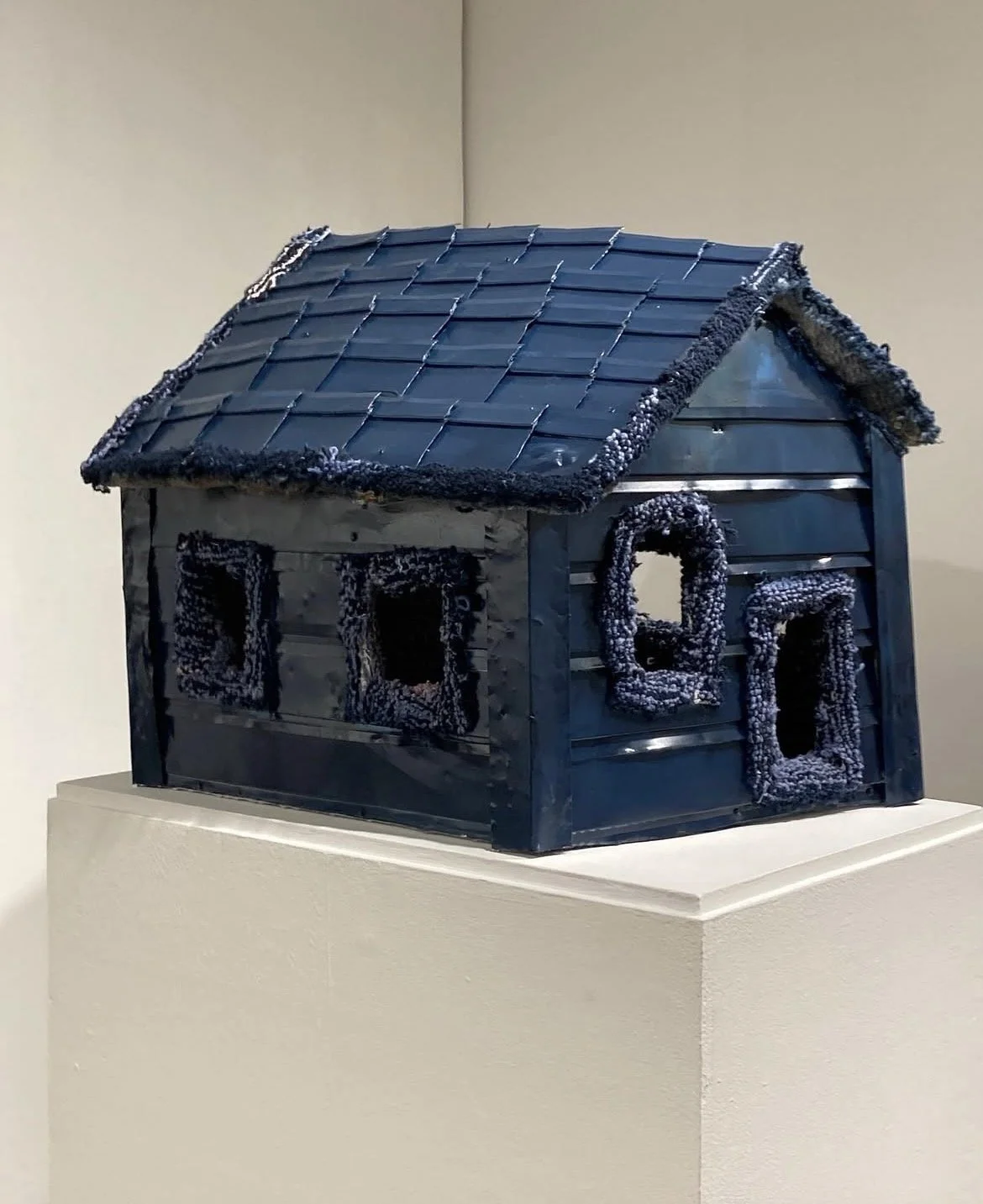 The Bird Flew in as Death's Messenger, 24" x 24" x 24", tufted yarn, repurposed steel, wood, light, 2024