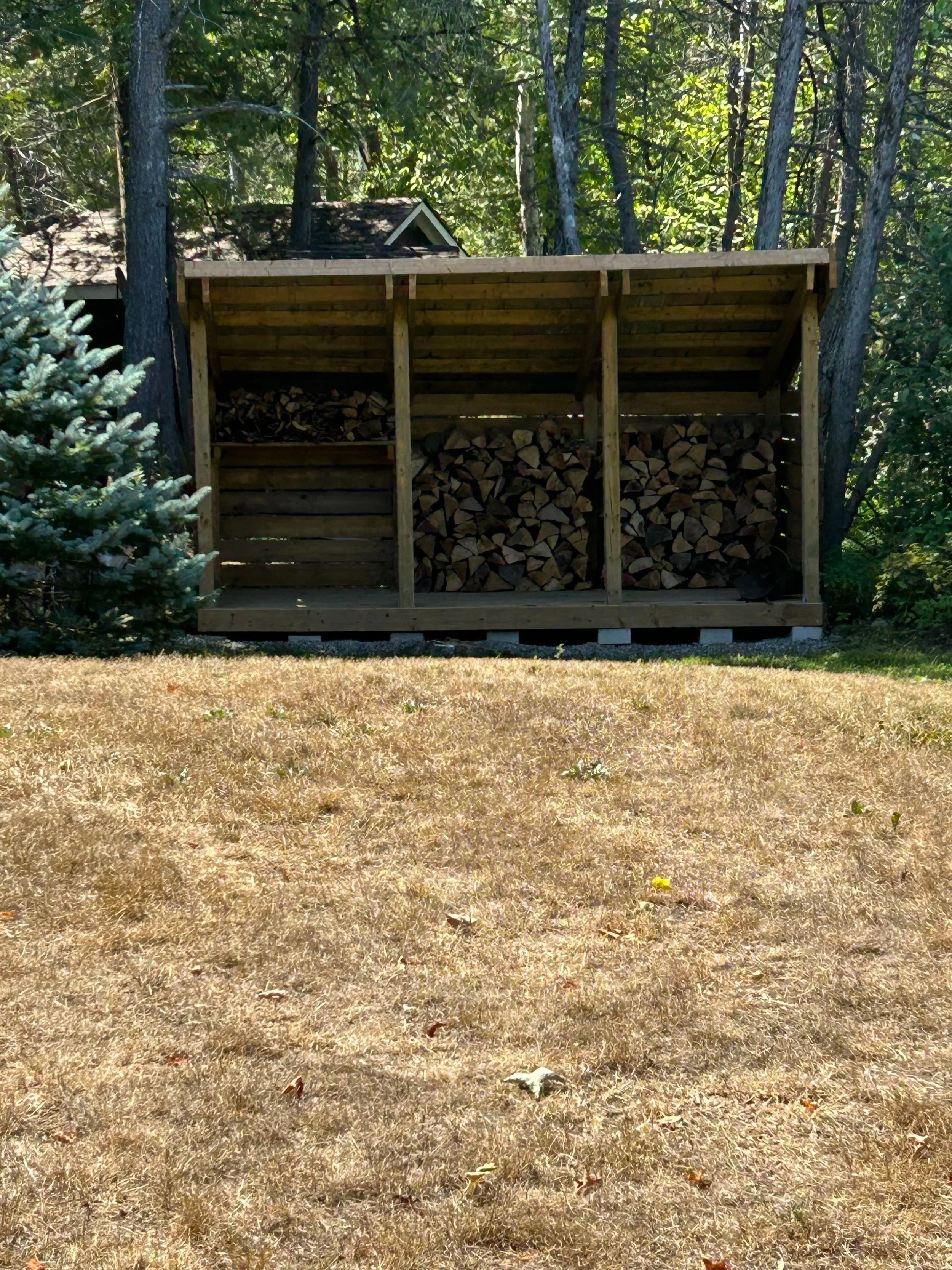 Firewood - Delivery &amp; Piling