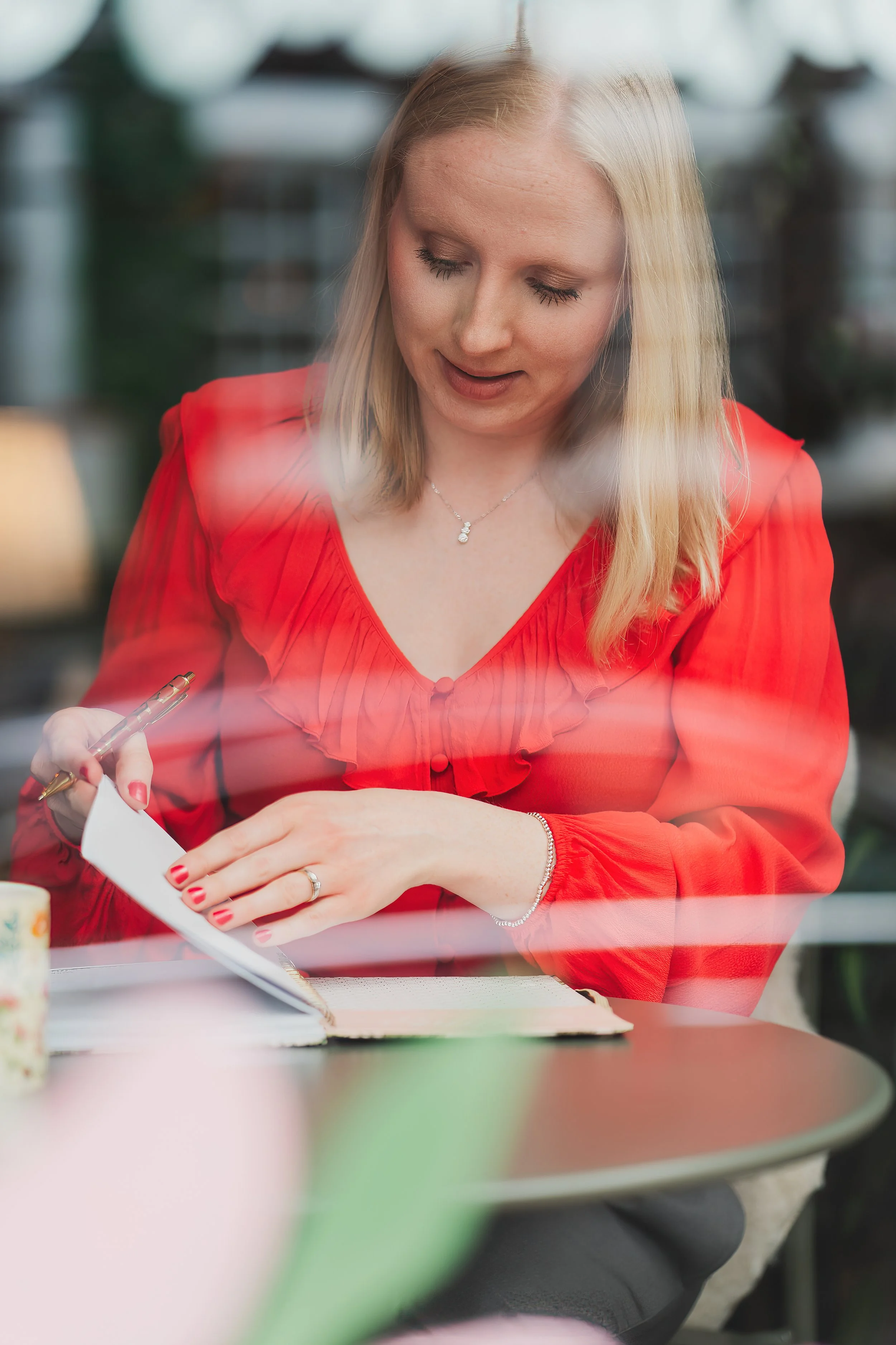 Virtual dietitian services for gut health and sustainable nutrition support