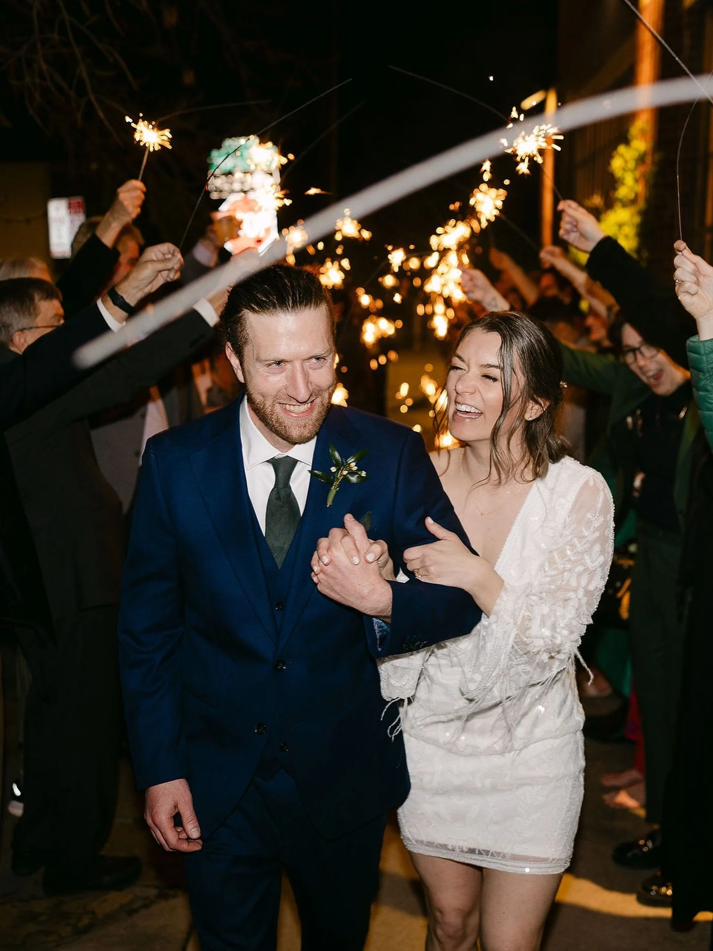 Because your wedding day deserves to feel effortless, magical, and completely you &mdash; if you&rsquo;re looking for a coordinator, let me help bring your vision to life 🤍

Venue @mossdenver 
Photography @viridianawilsonphotography__ 
Bartending @p