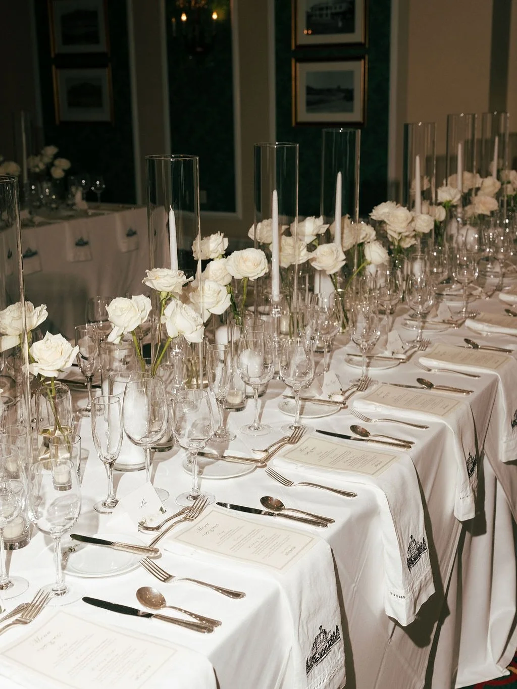 Never getting over the details from this day 🥂 

Venue @thebroadmoor
Florist @layersoflovely
Photography @victoriakaitphoto
DJ@tonoproductions1
Live music @serenadeproductions

#ColoradoWedding #WeddingCoordinator
#ColoradoBride #WeddingPlanning
#Lu