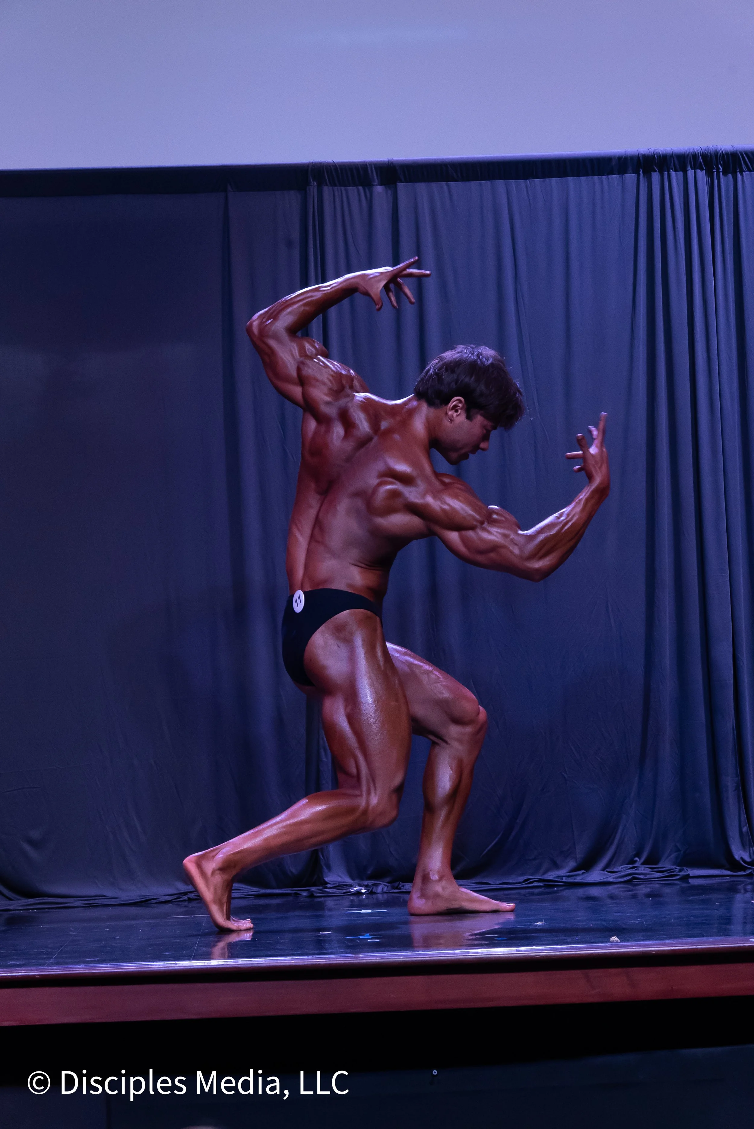 Legend #11 - Eli Siu-059.jpg