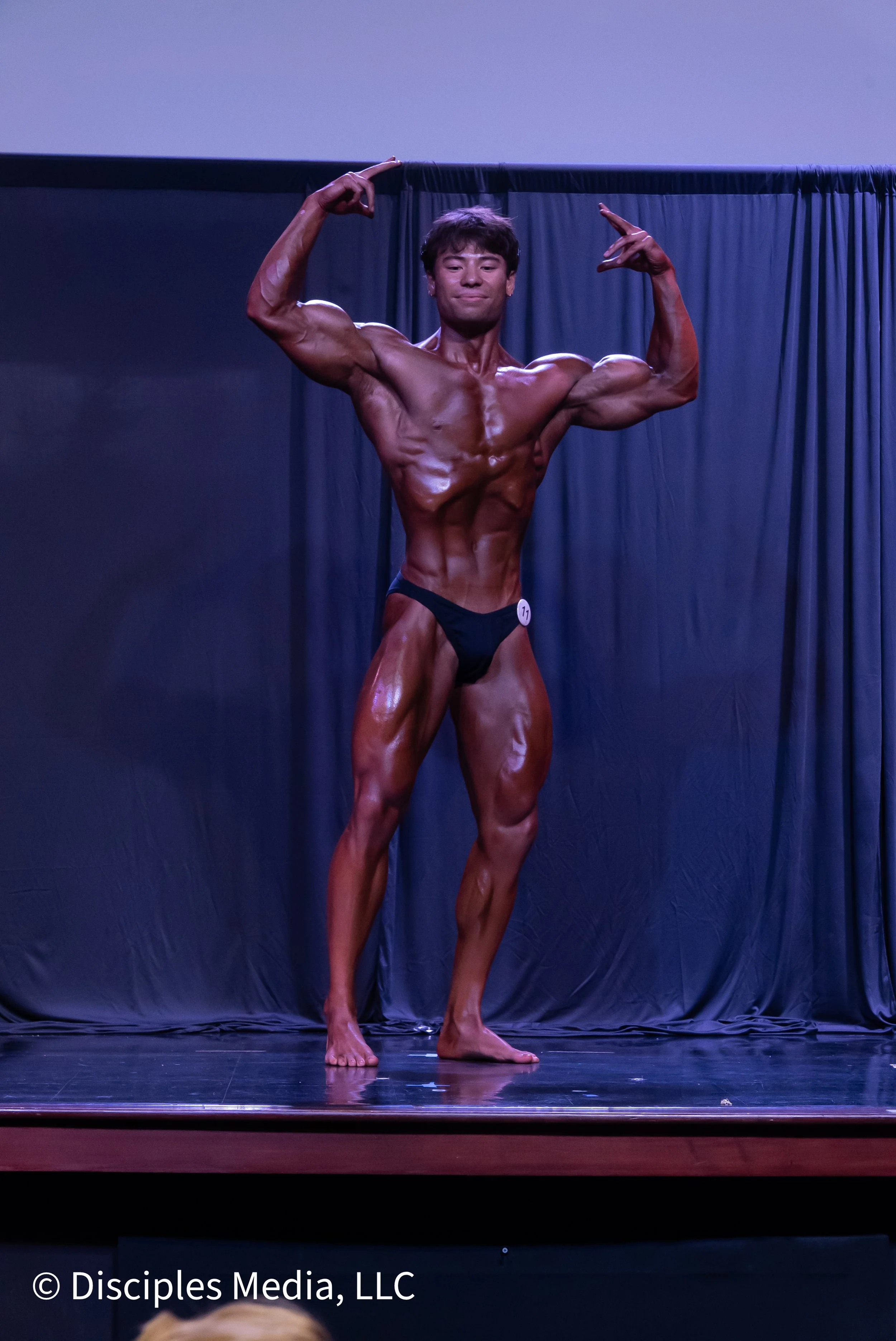 Legend #11 - Eli Siu-12.jpg